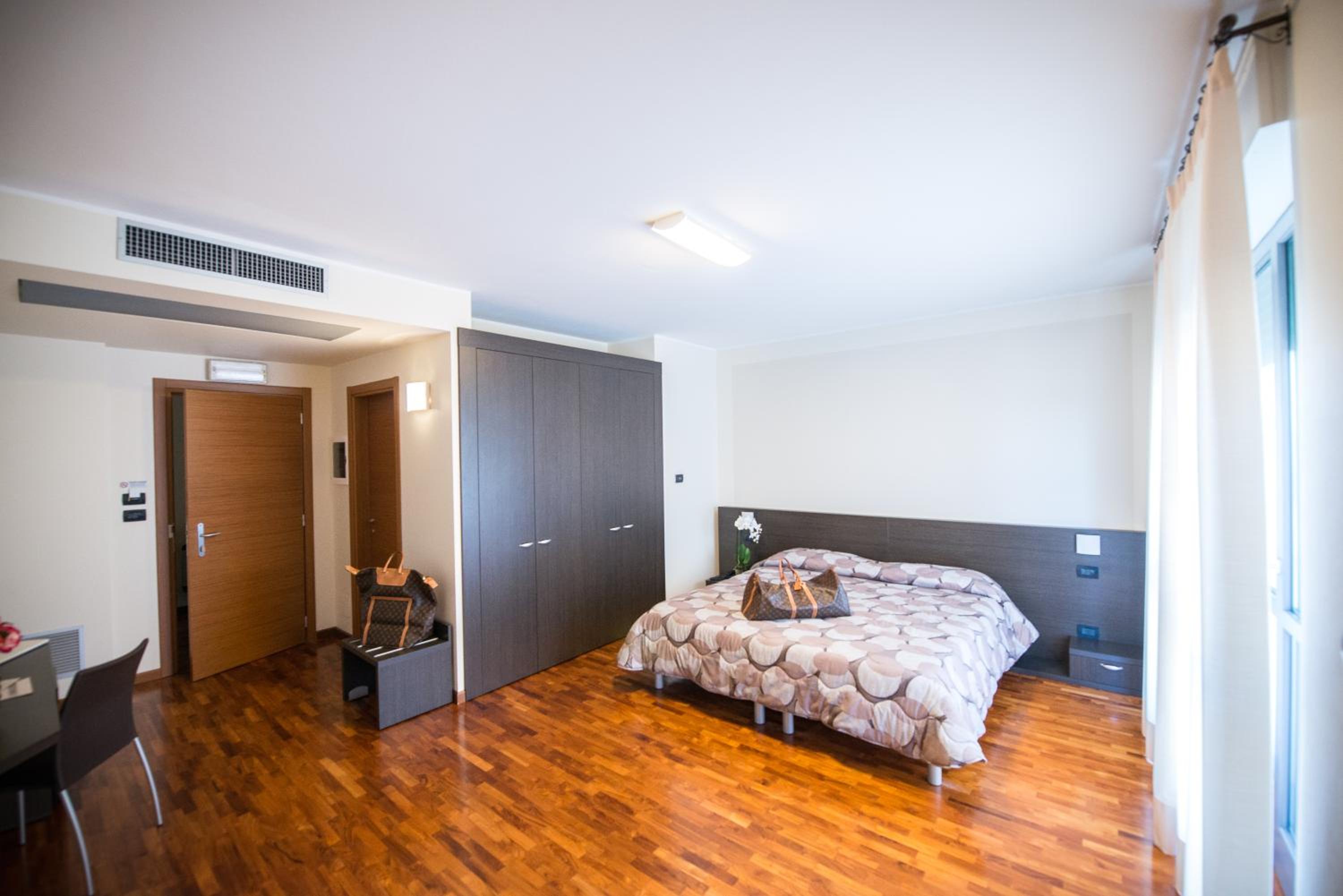 Double Room (1 Adult) photo 1