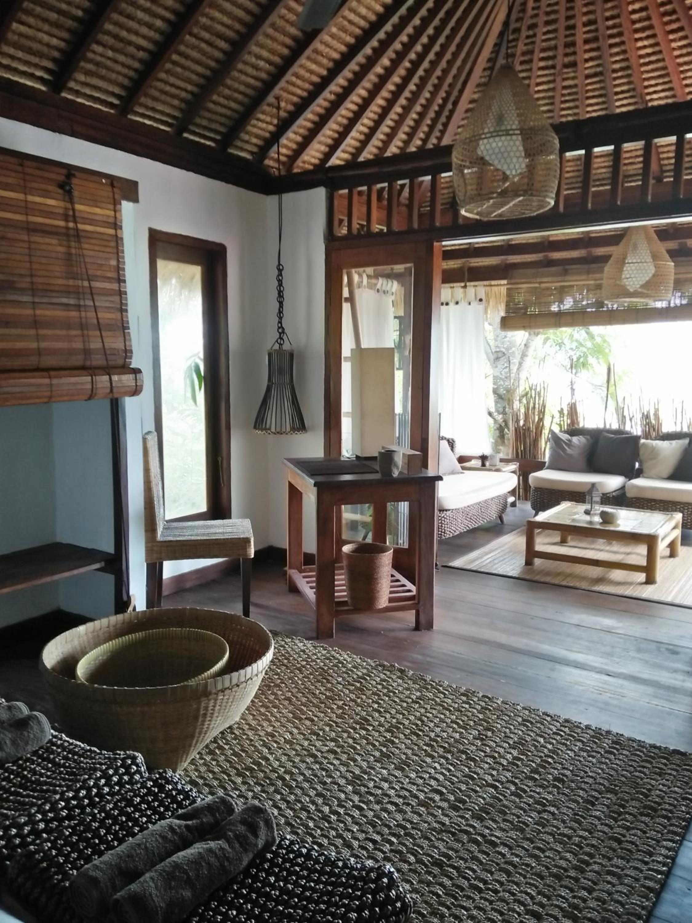 Deluxe Room with Seaview photo 1