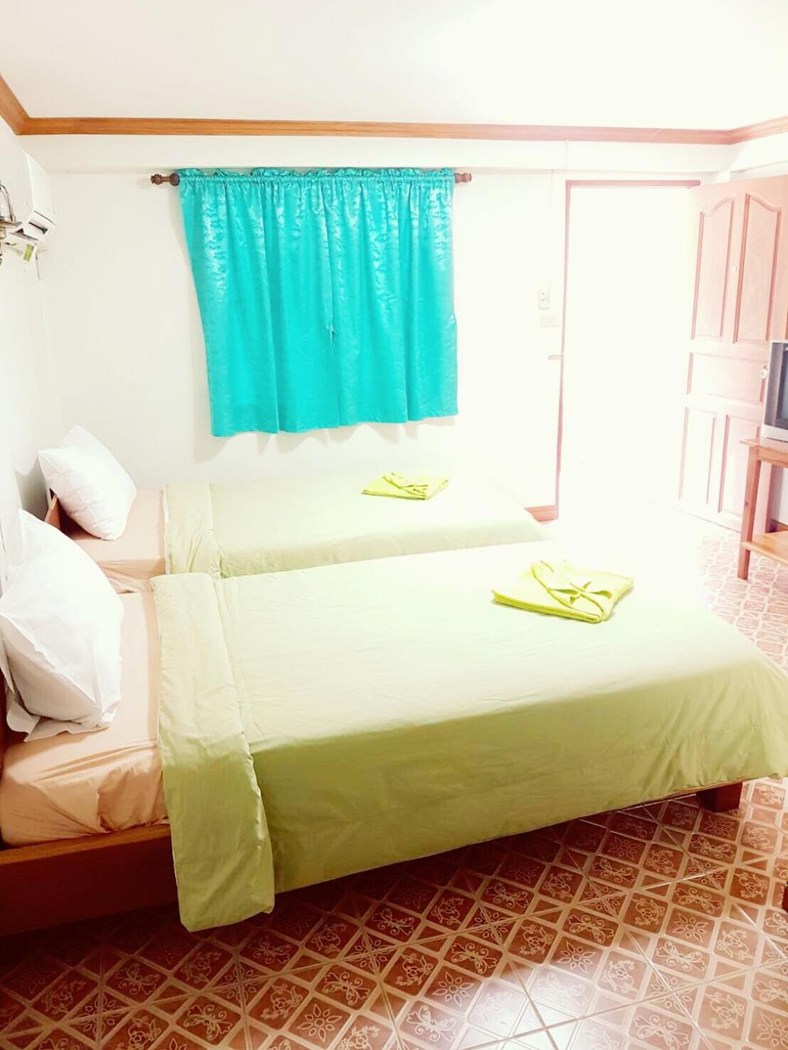 Deluxe Single Room with Balcony photo 1