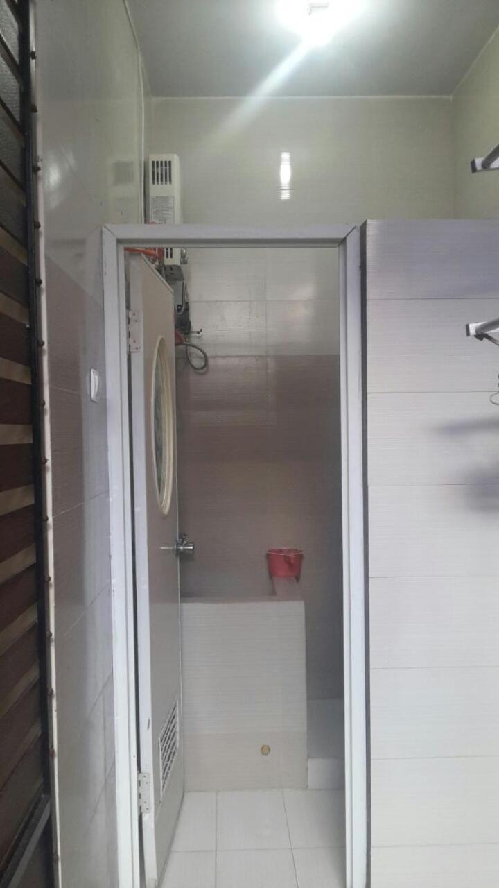 Three-Bedroom House photo 3