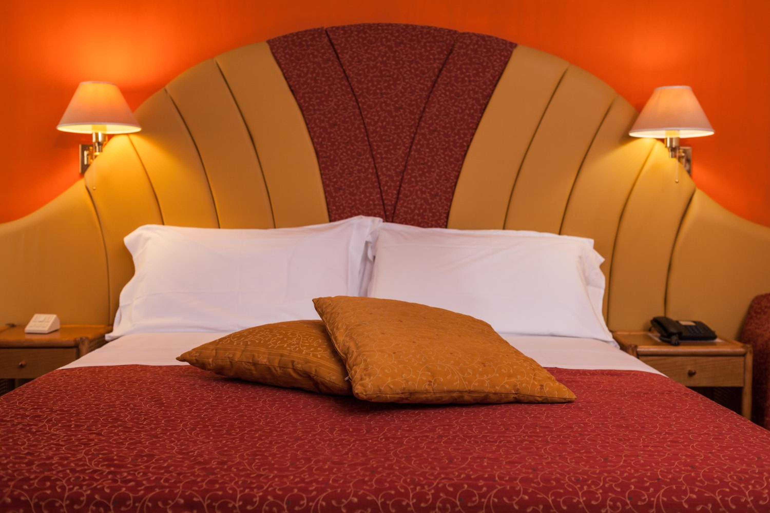 Standard Double or Twin Room with Balcony photo 3