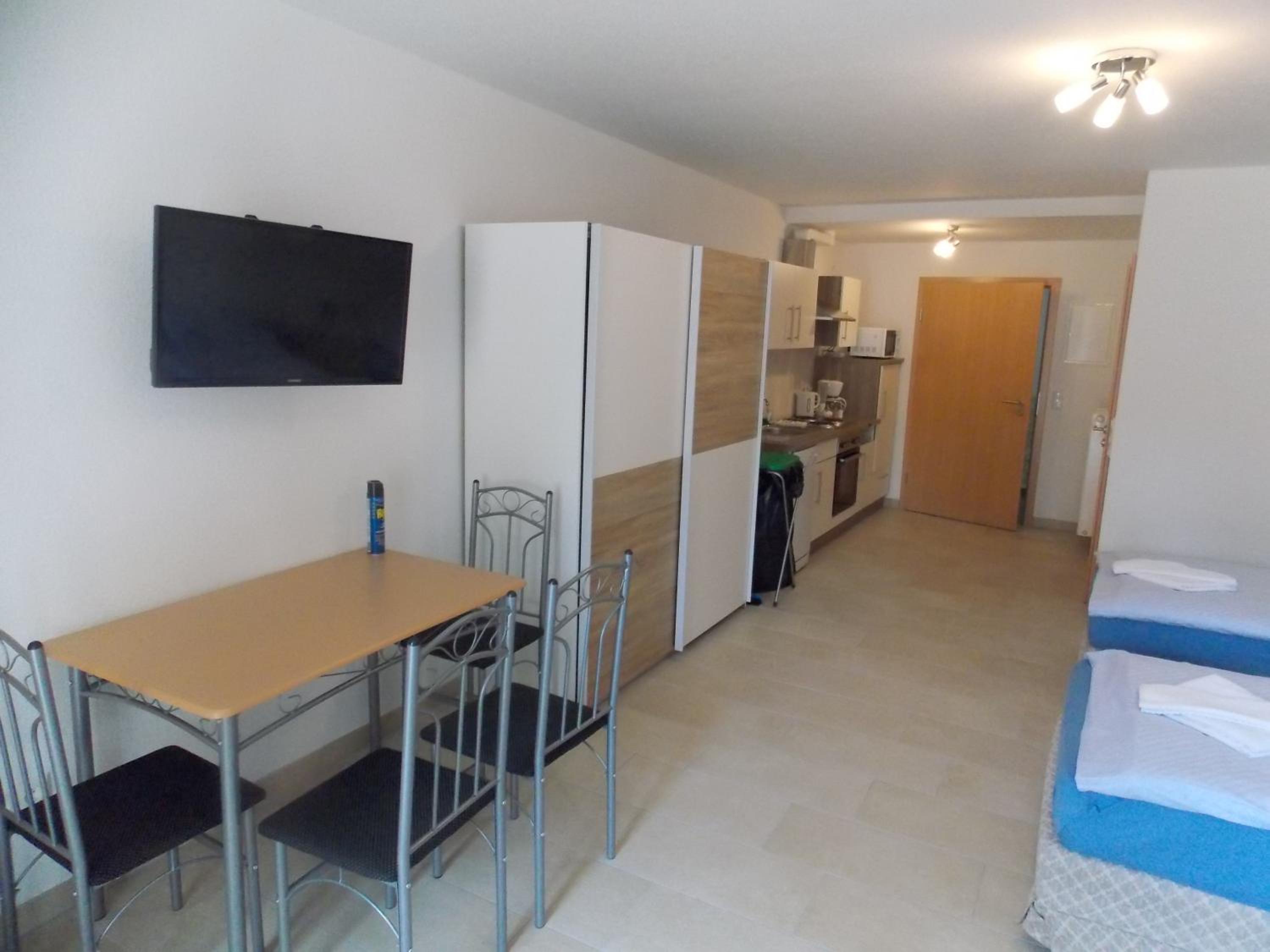 Apartment with Terrace photo 3