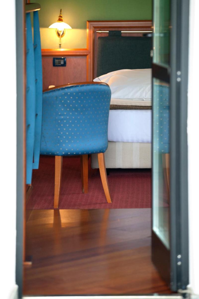 Budget Double Room - Photo 3