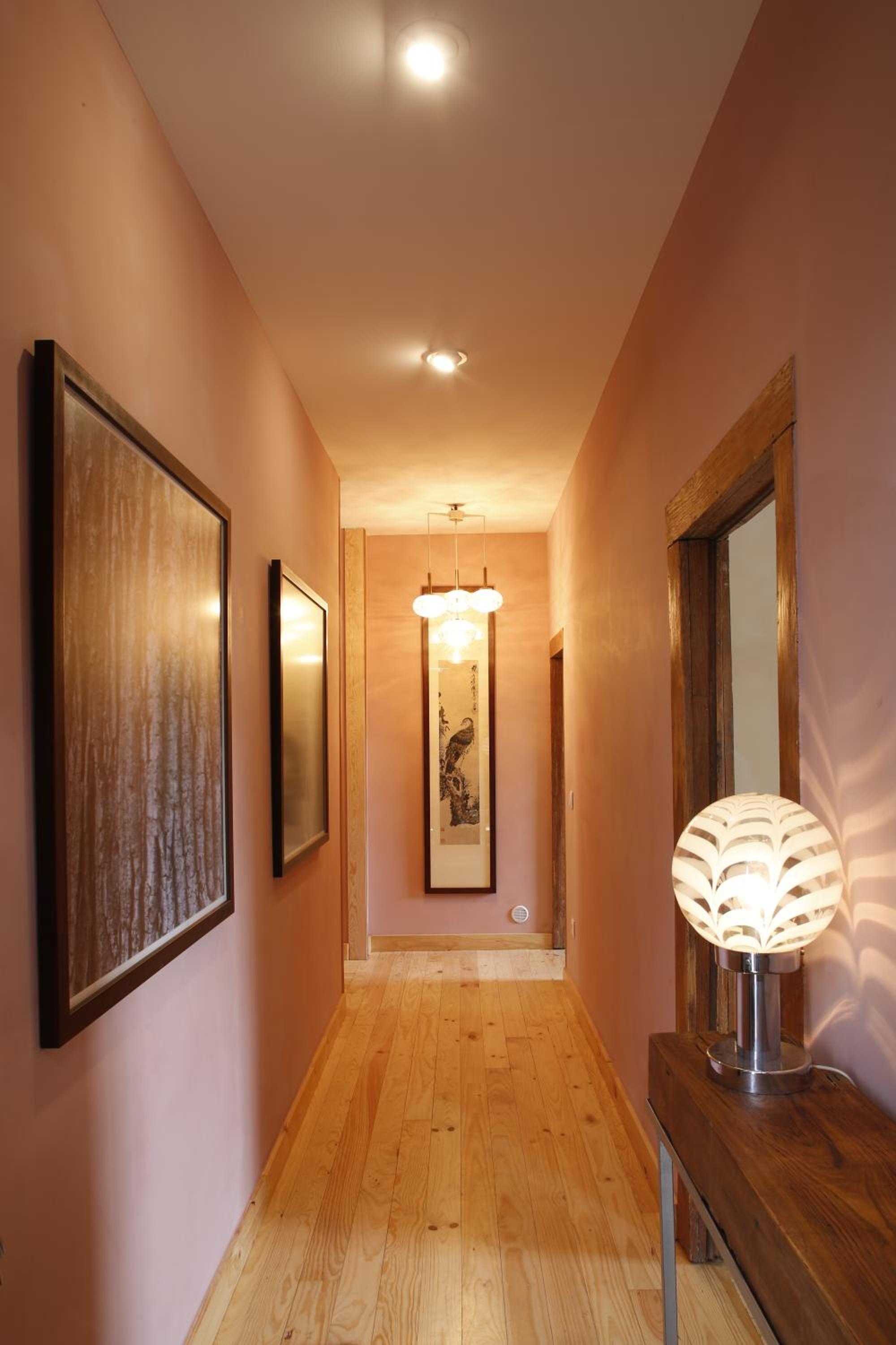 Three-Bedroom House photo 2