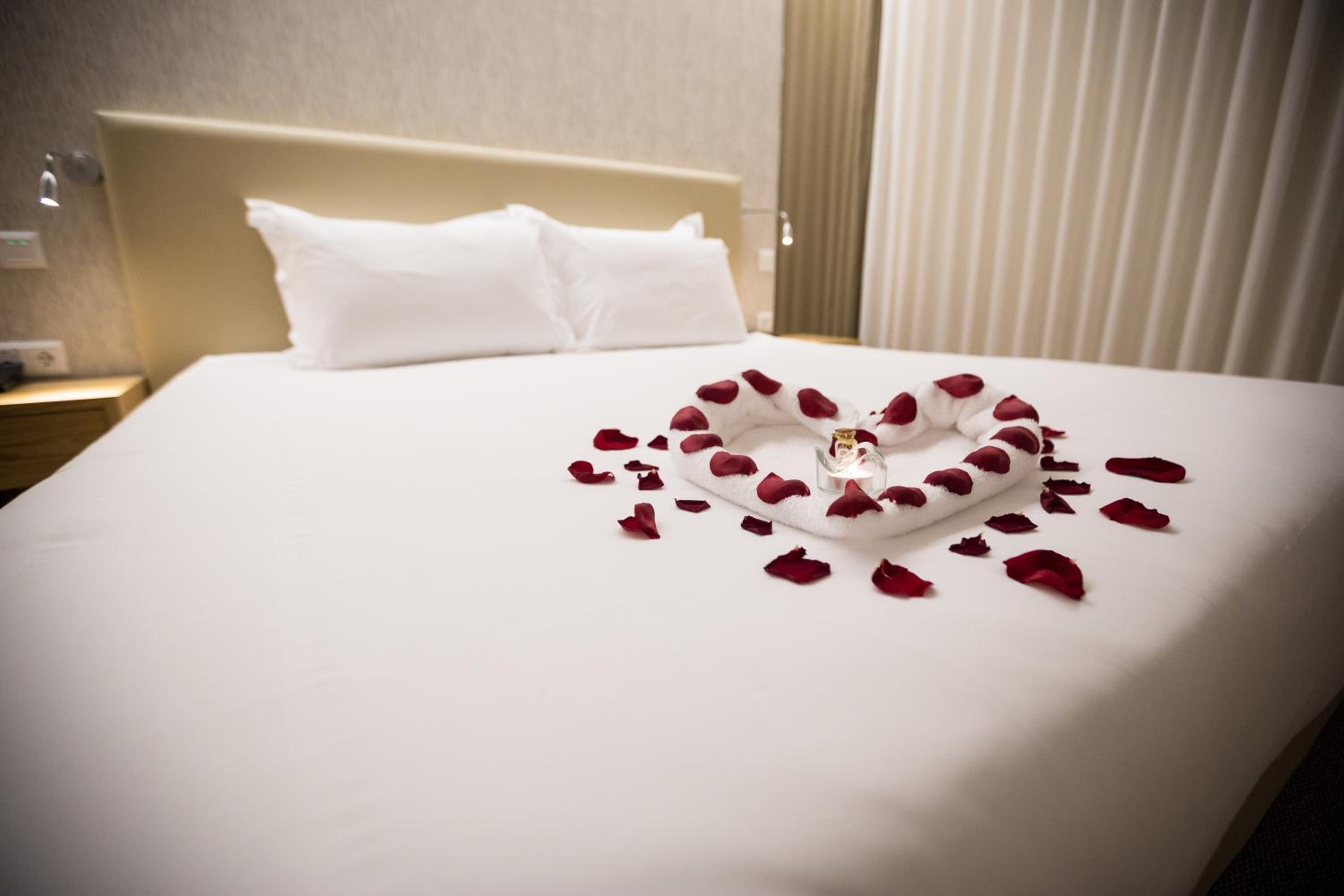 Romantic Package - Deluxe Double Room