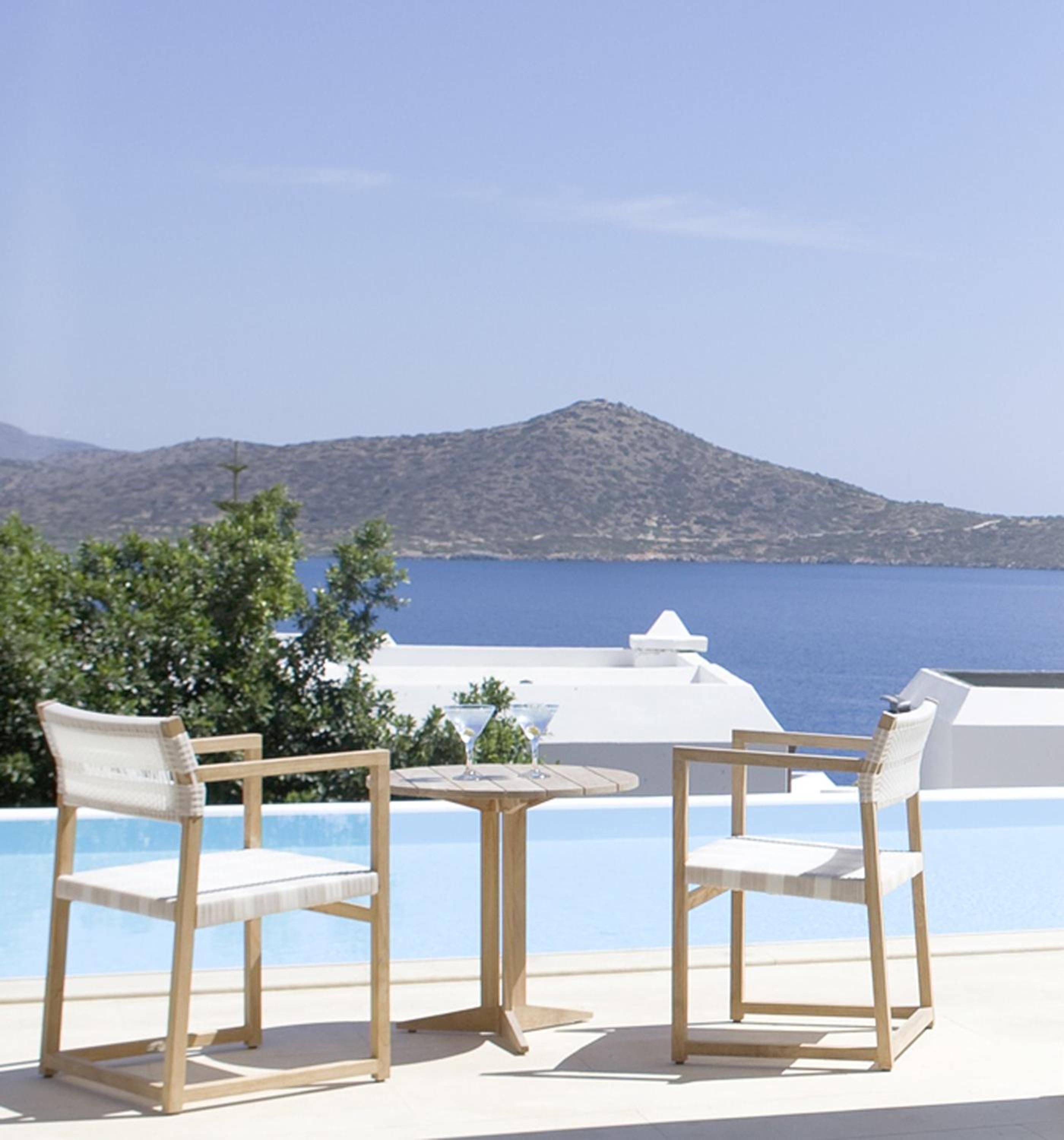 Mythica Maisonette with Sharing Pool, Sea View - Photo 2