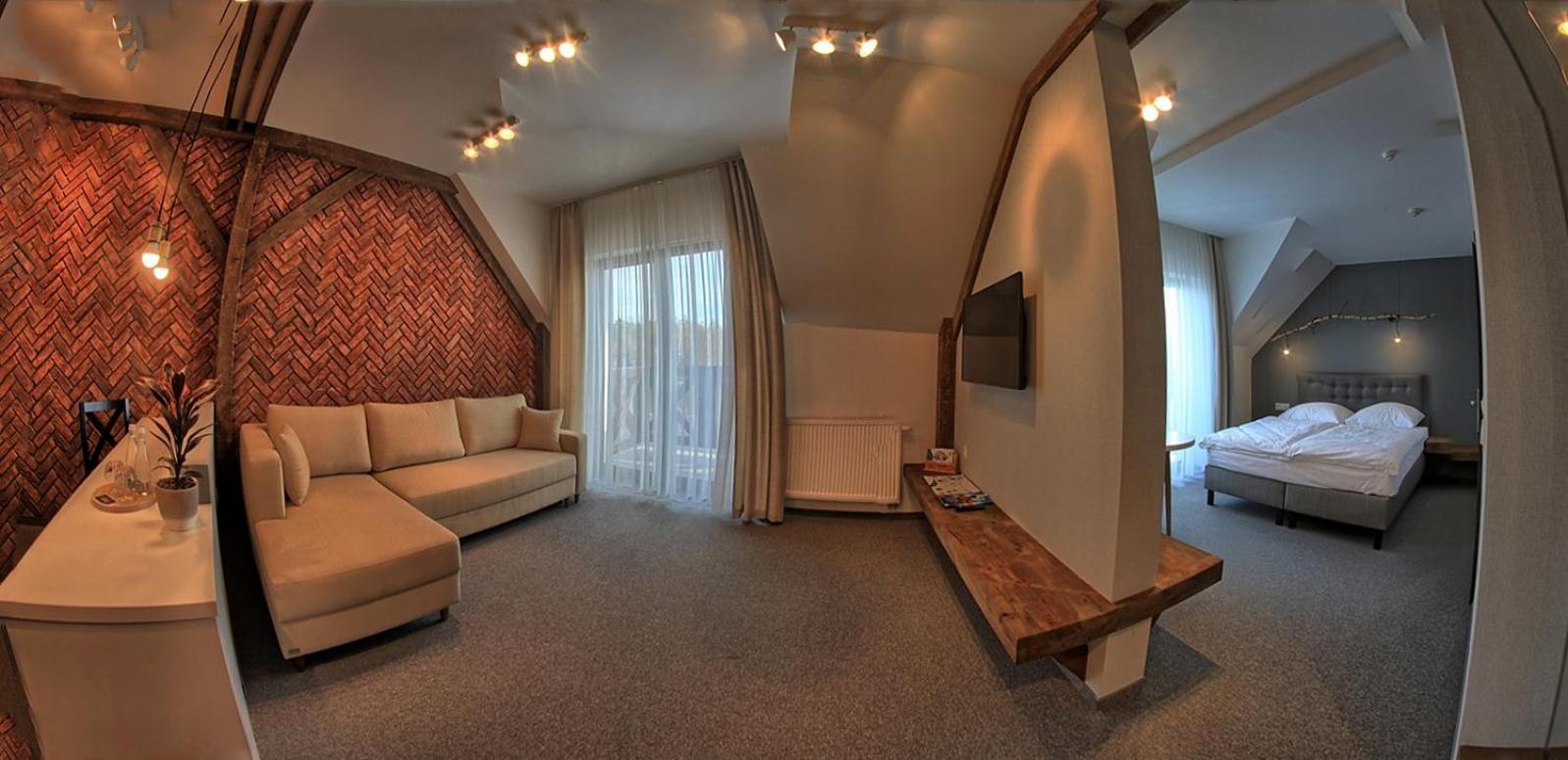 Deluxe Apartment with Air Conditioning - Photo 2