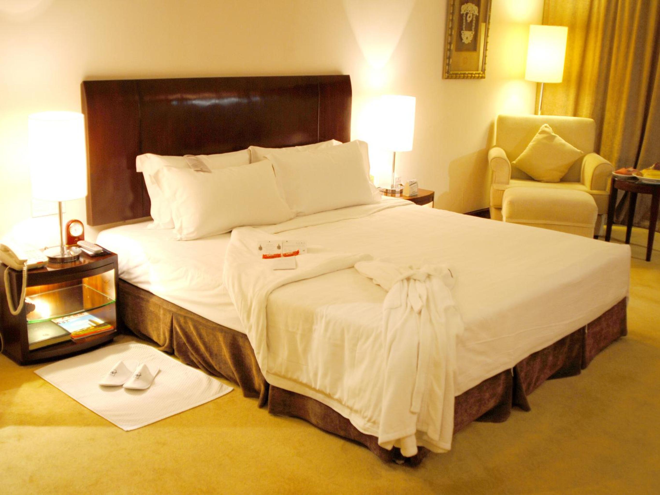 Superior King Room