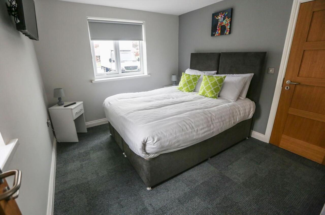 Standard Double or Twin Room photo 3