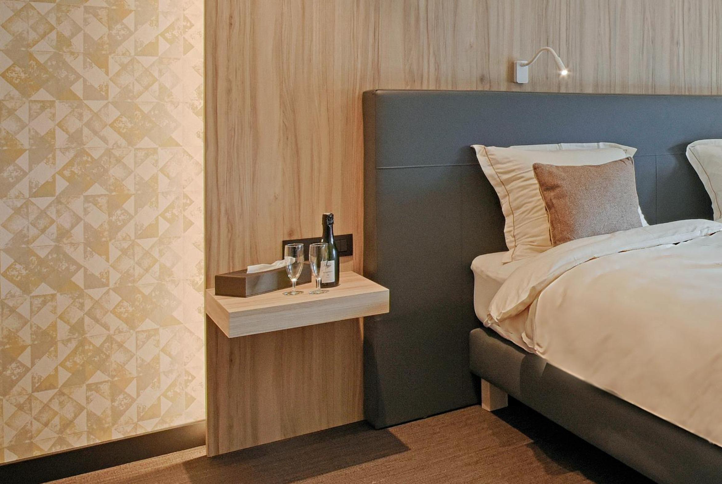 Superior Deluxe Double or Twin Room  photo 2