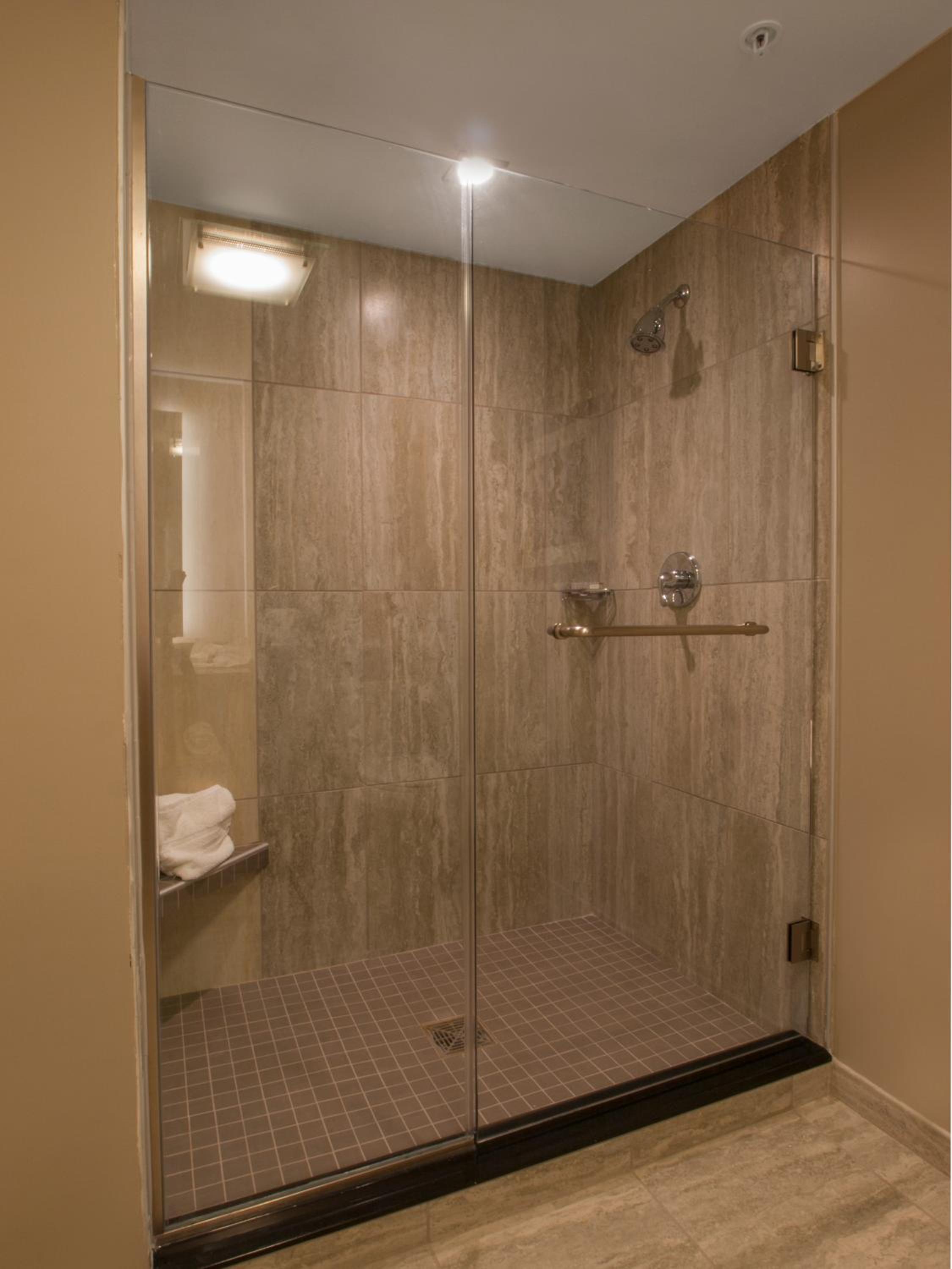 Executive Queen Room - Photo 2