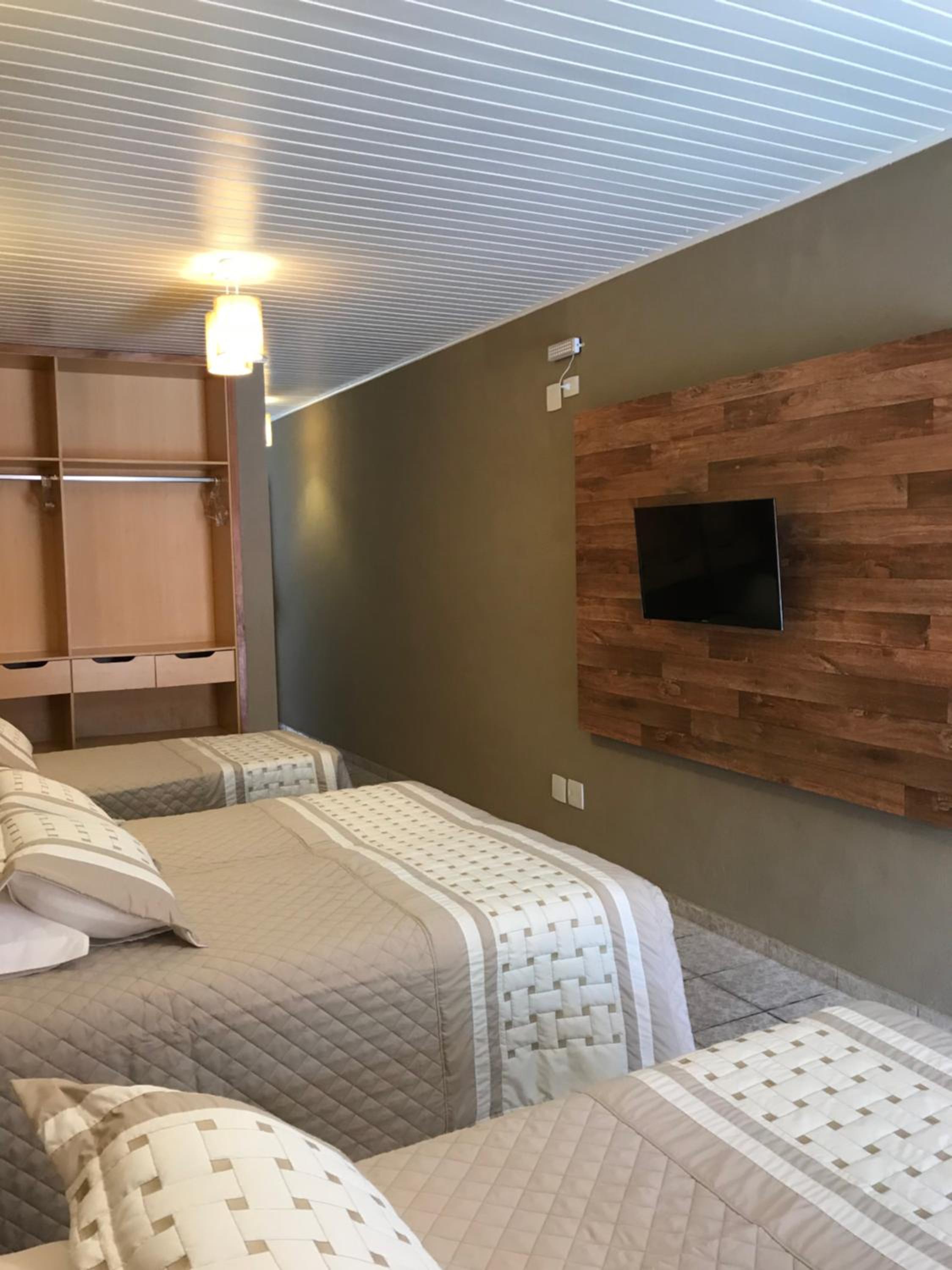 One-Bedroom Apartment (4 Adults)