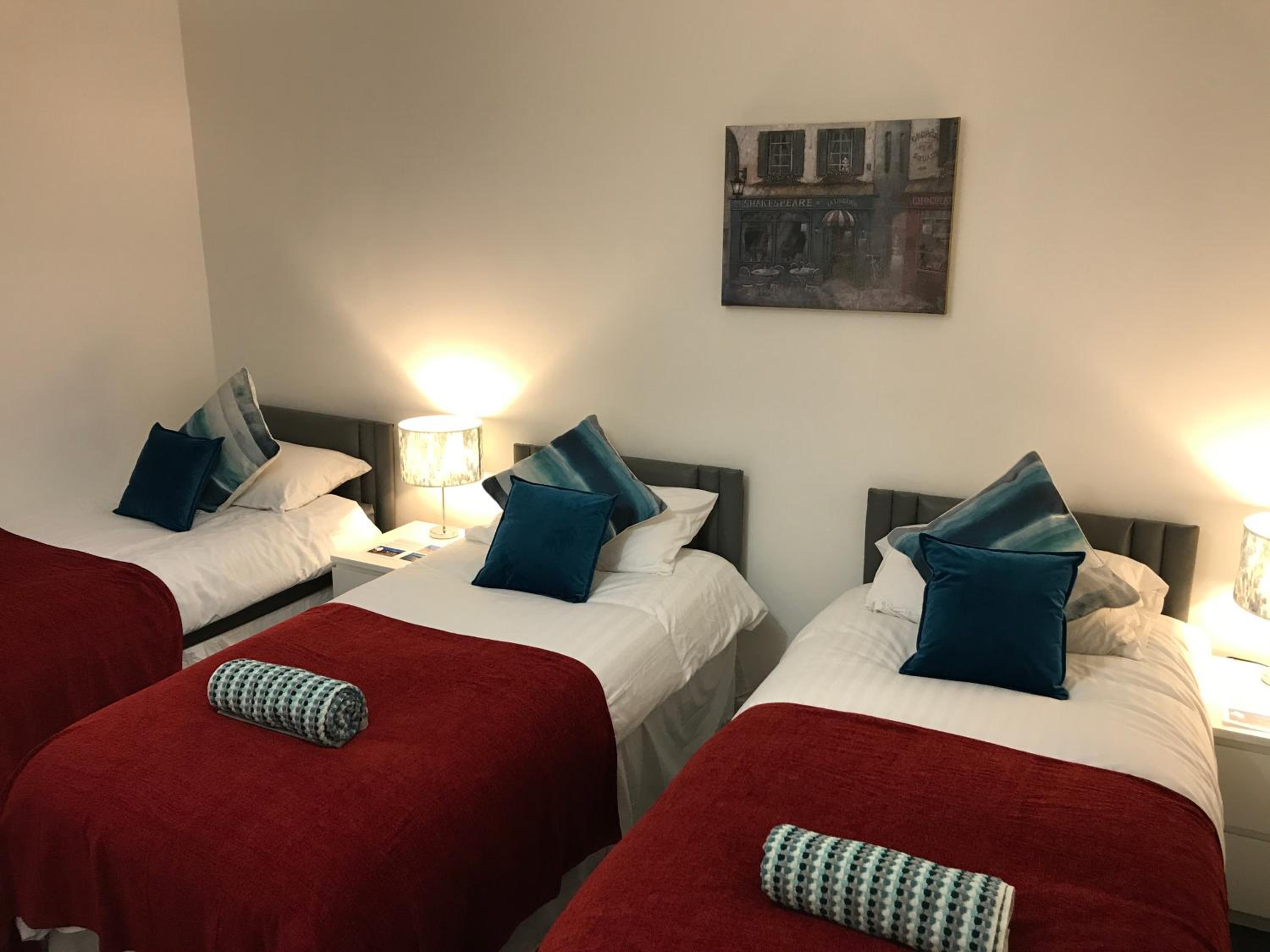 Standard Triple Room - Photo 3