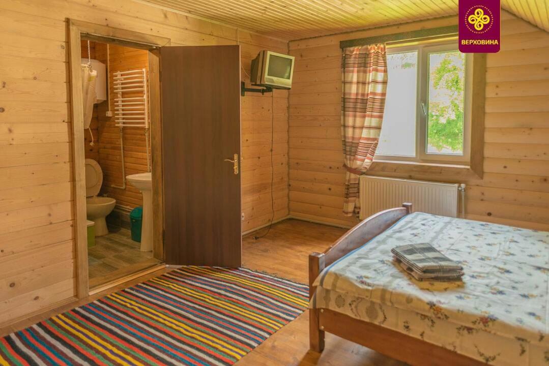 Quadruple Room with Private Bathroom photo 1