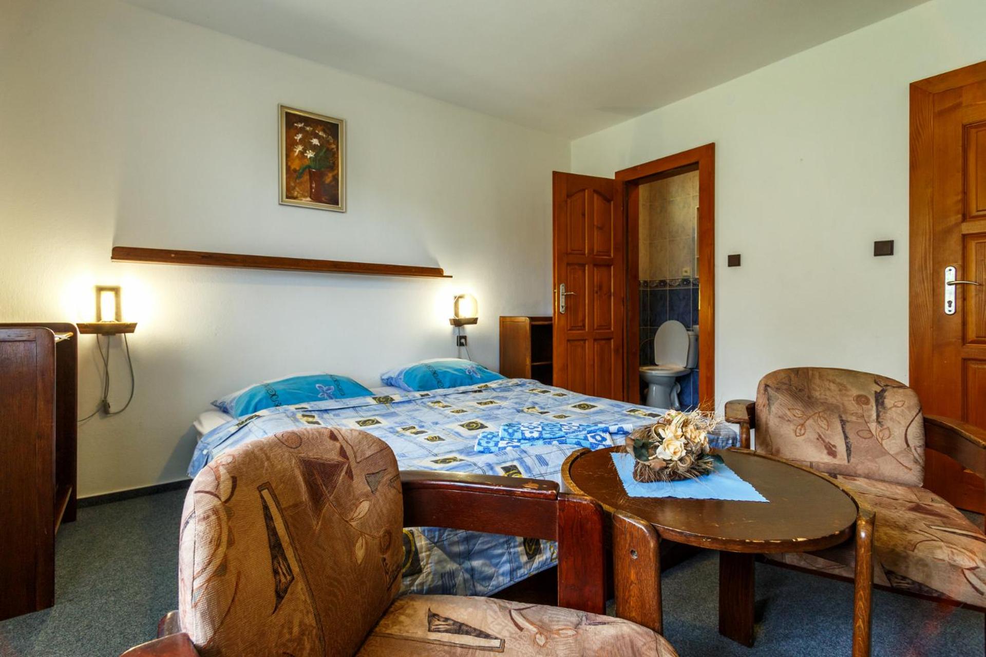 Double or Twin Room photo 2