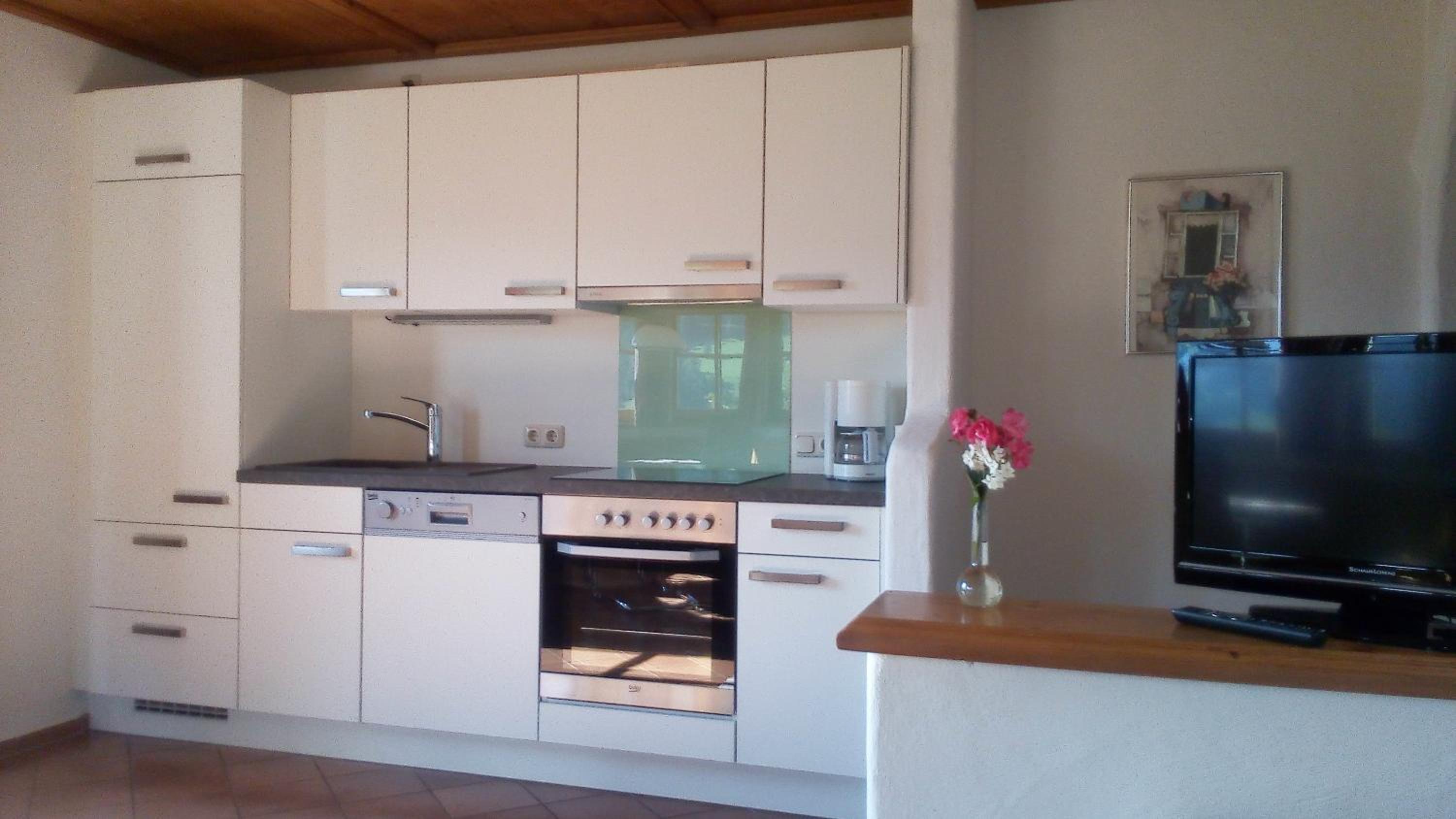 Apartment - Ground Floor photo 2
