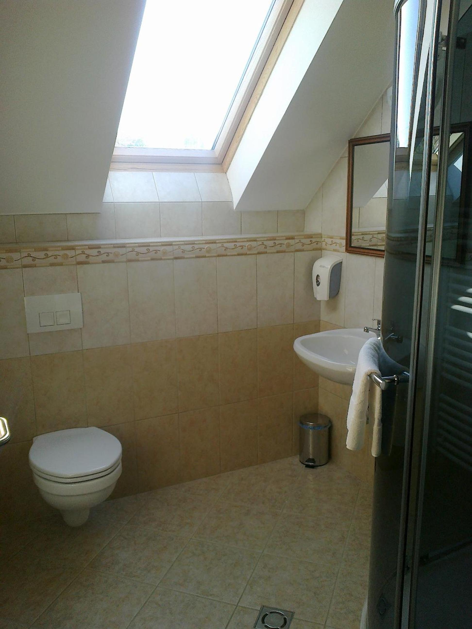 Triple Room - Photo 3