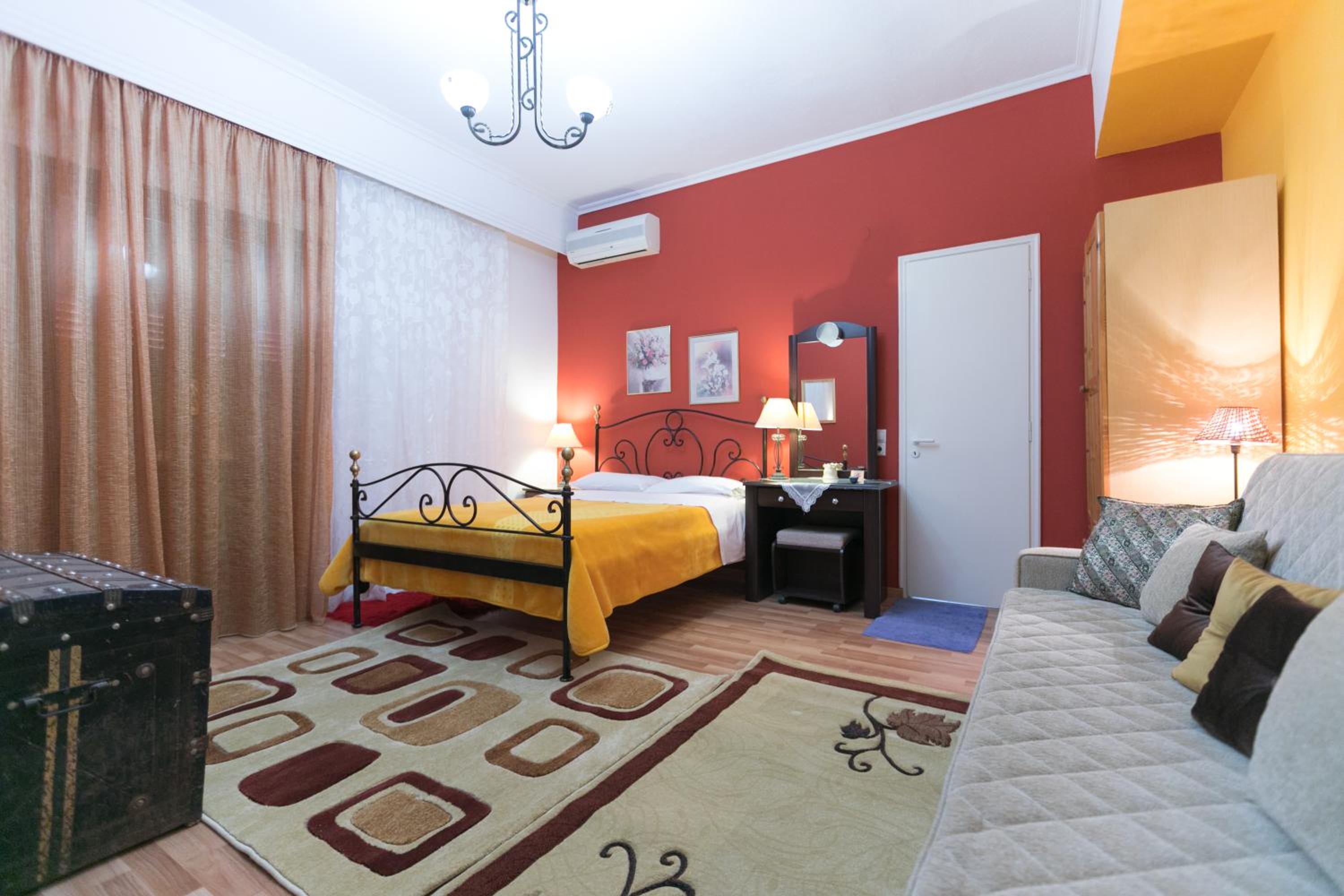 Double Room with Terrace - Photo 16