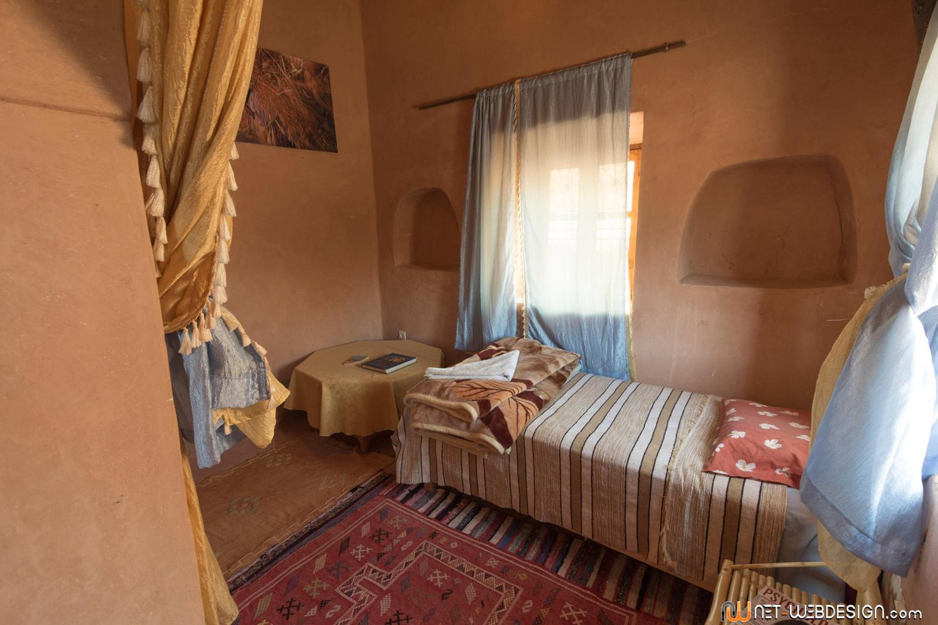 Aicha Quadruple Room photo 3