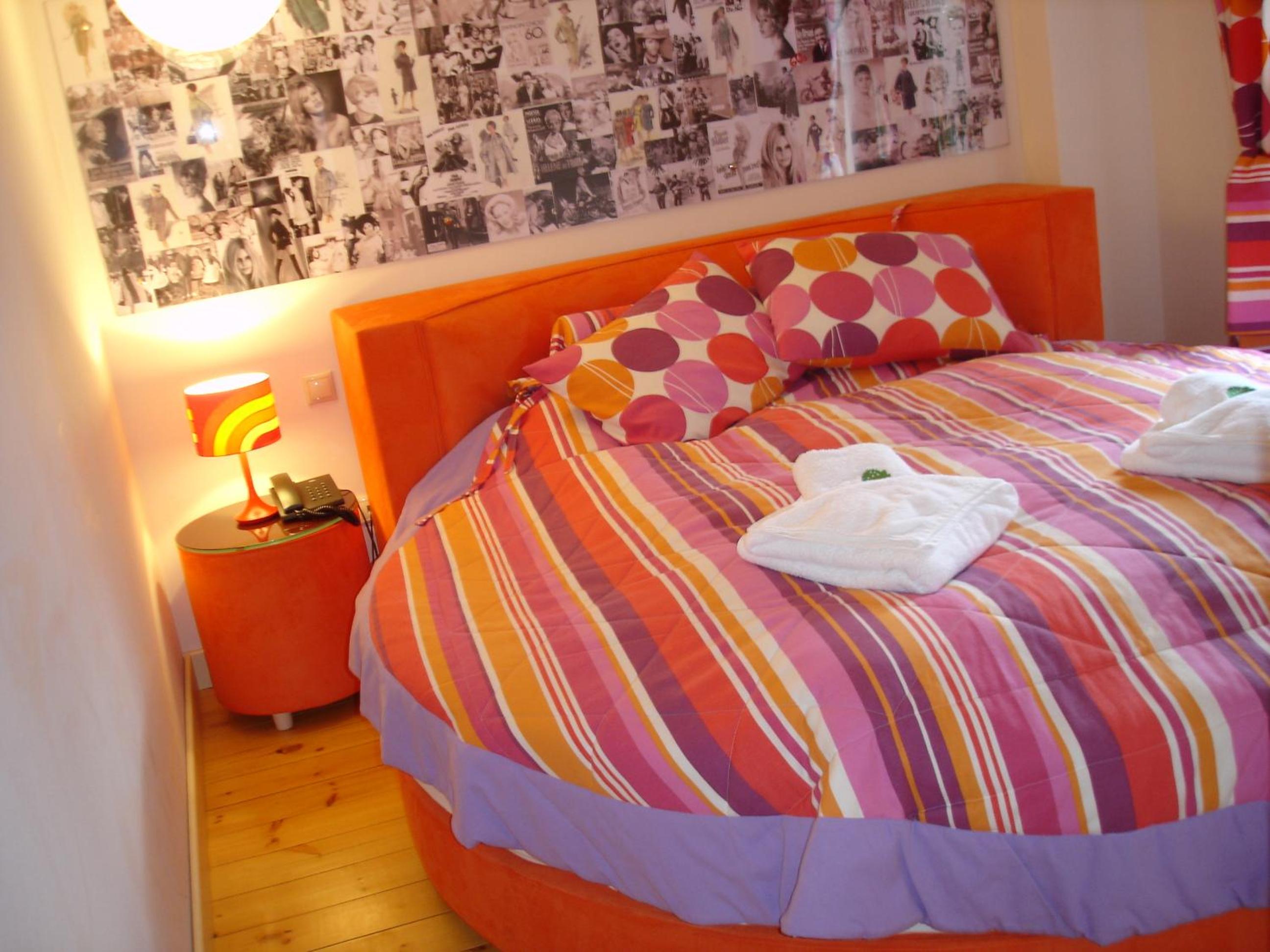 Junior Suite with Fireplace - Photo 21