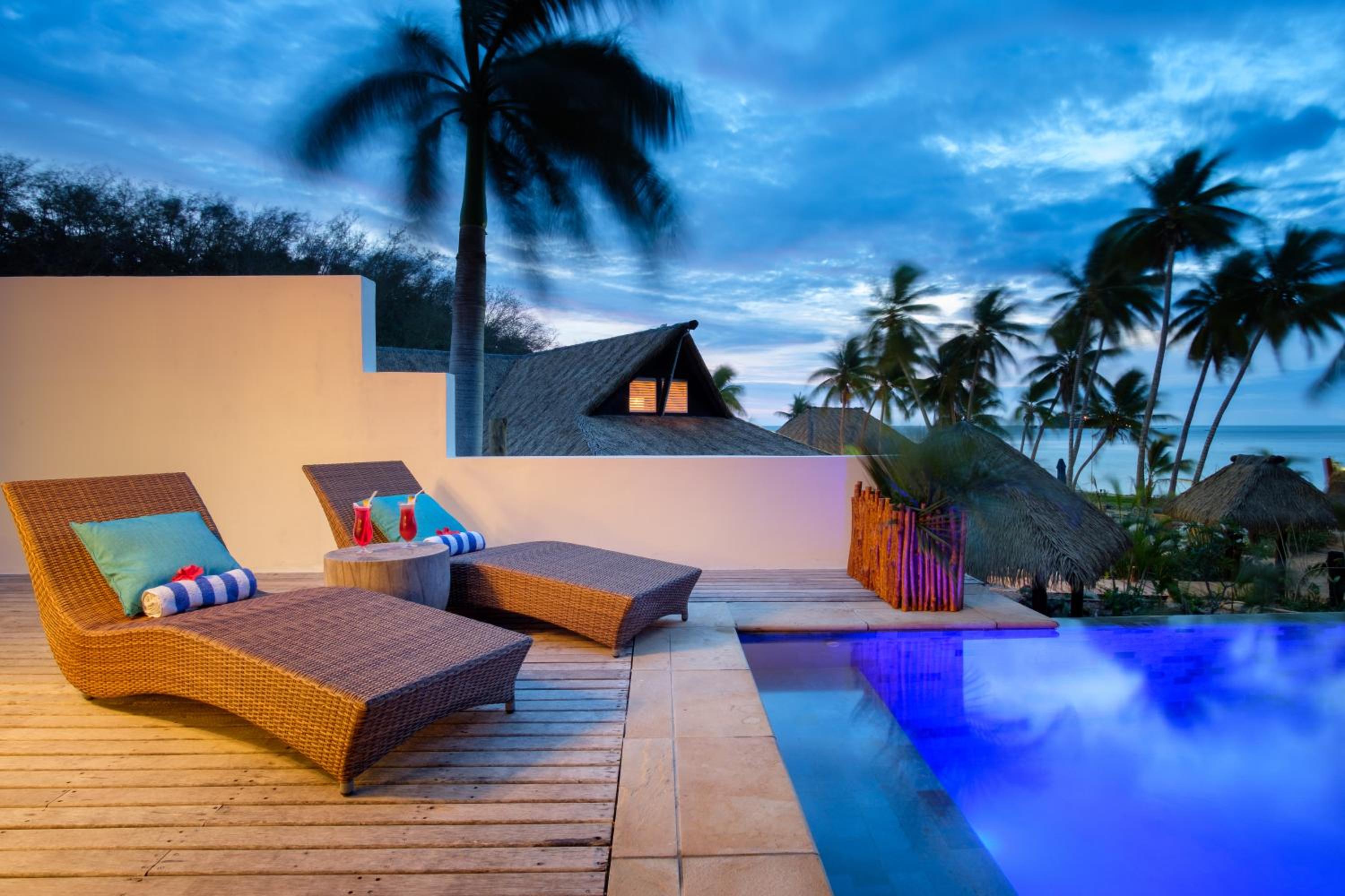 Deluxe Pool Bure photo 3