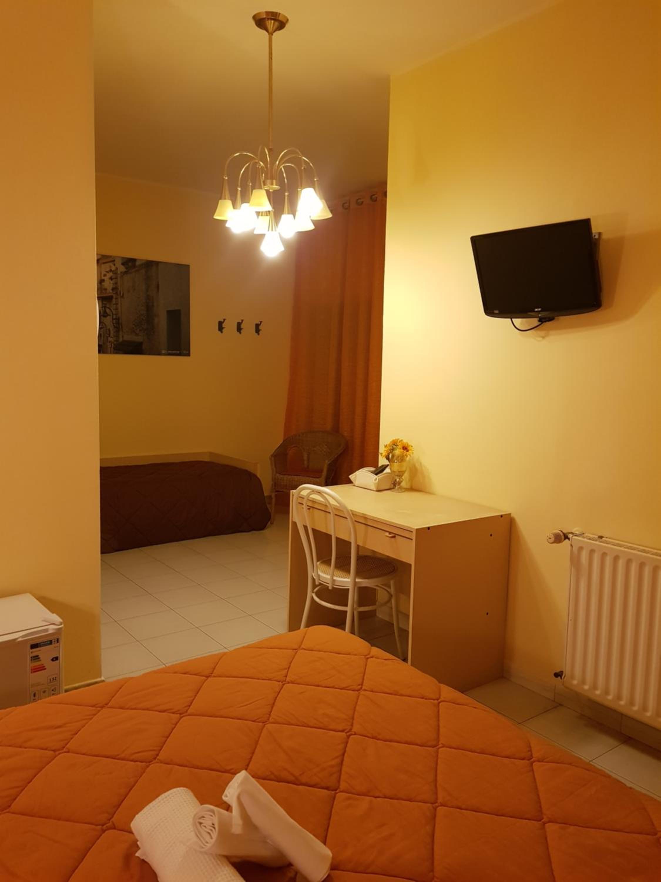 Single Room with Balcony photo 2