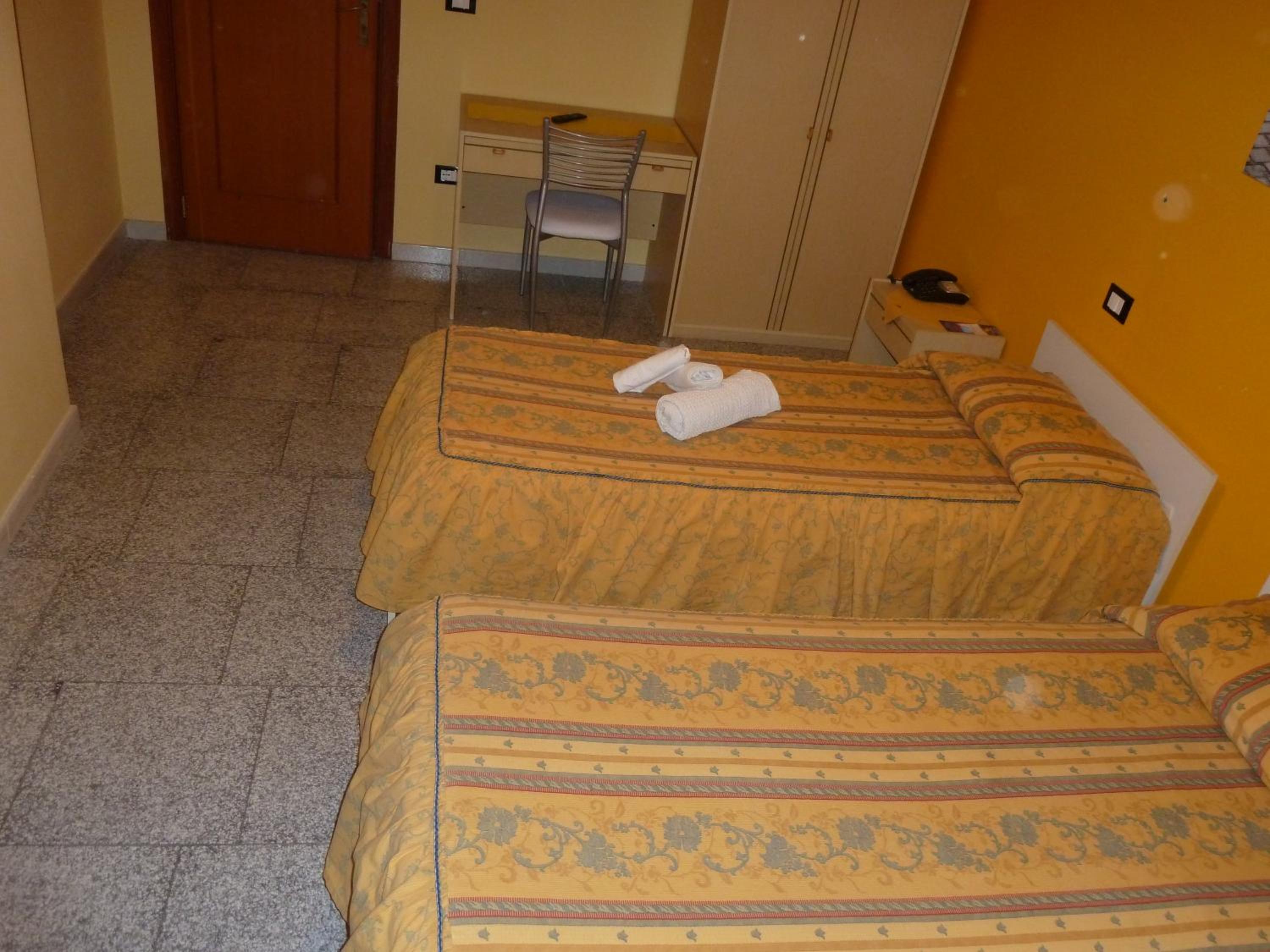 Single Room with Balcony photo 1
