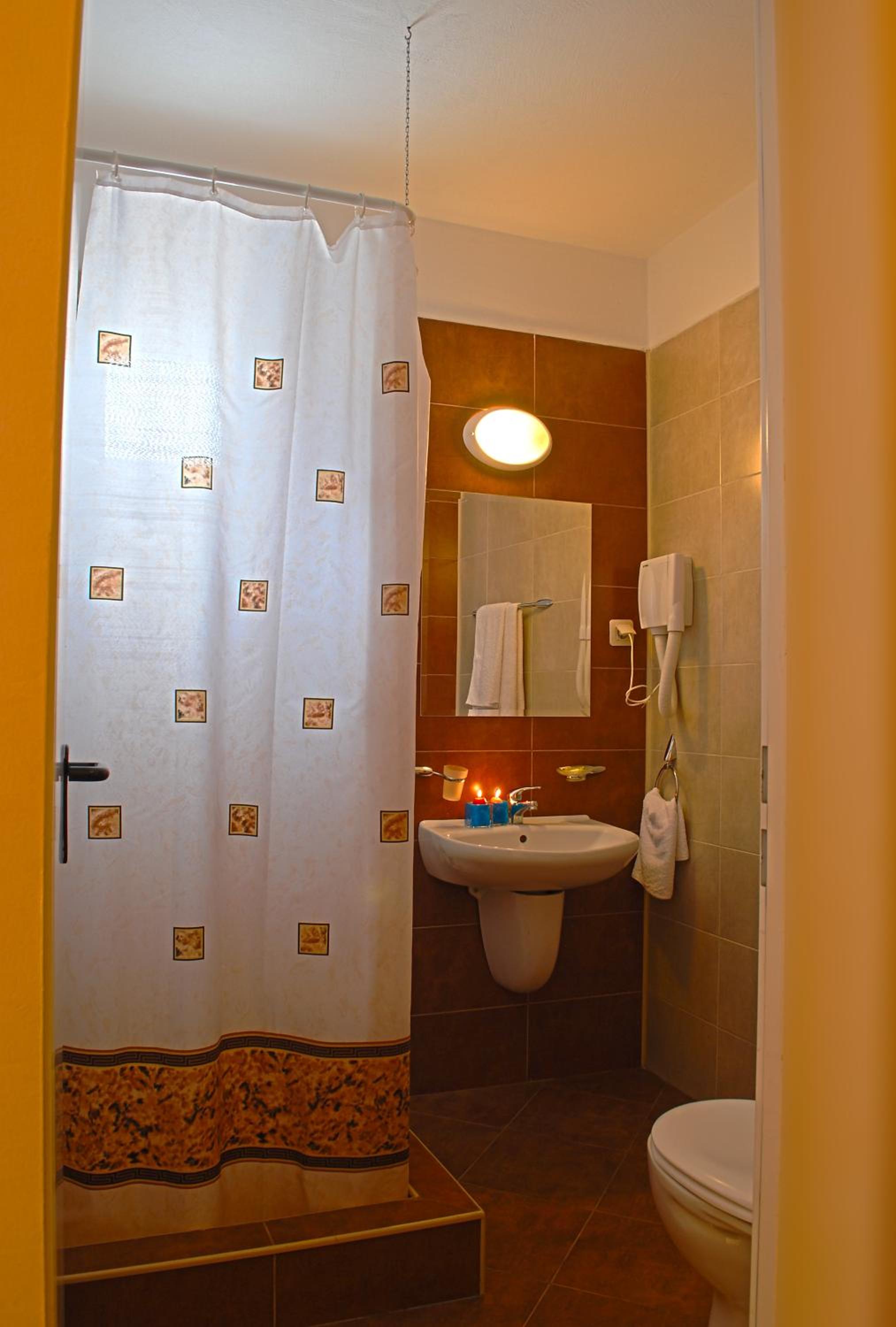 Triple Room with Balcony photo 2