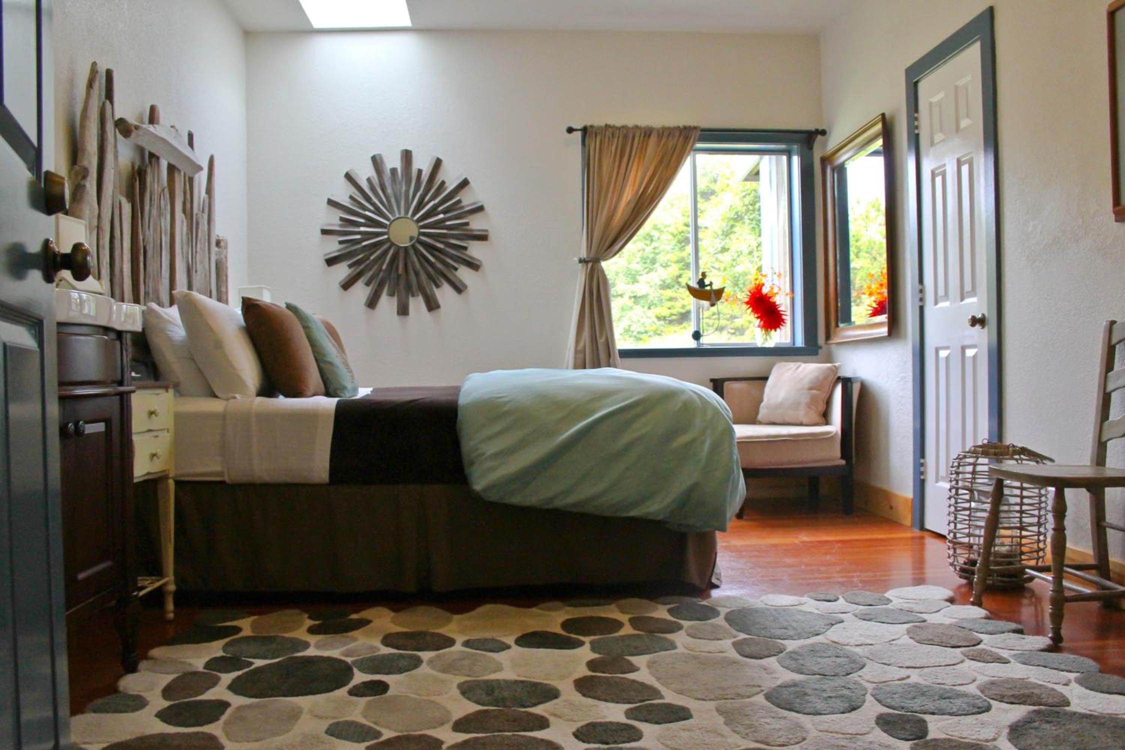 Queen Room photo 3
