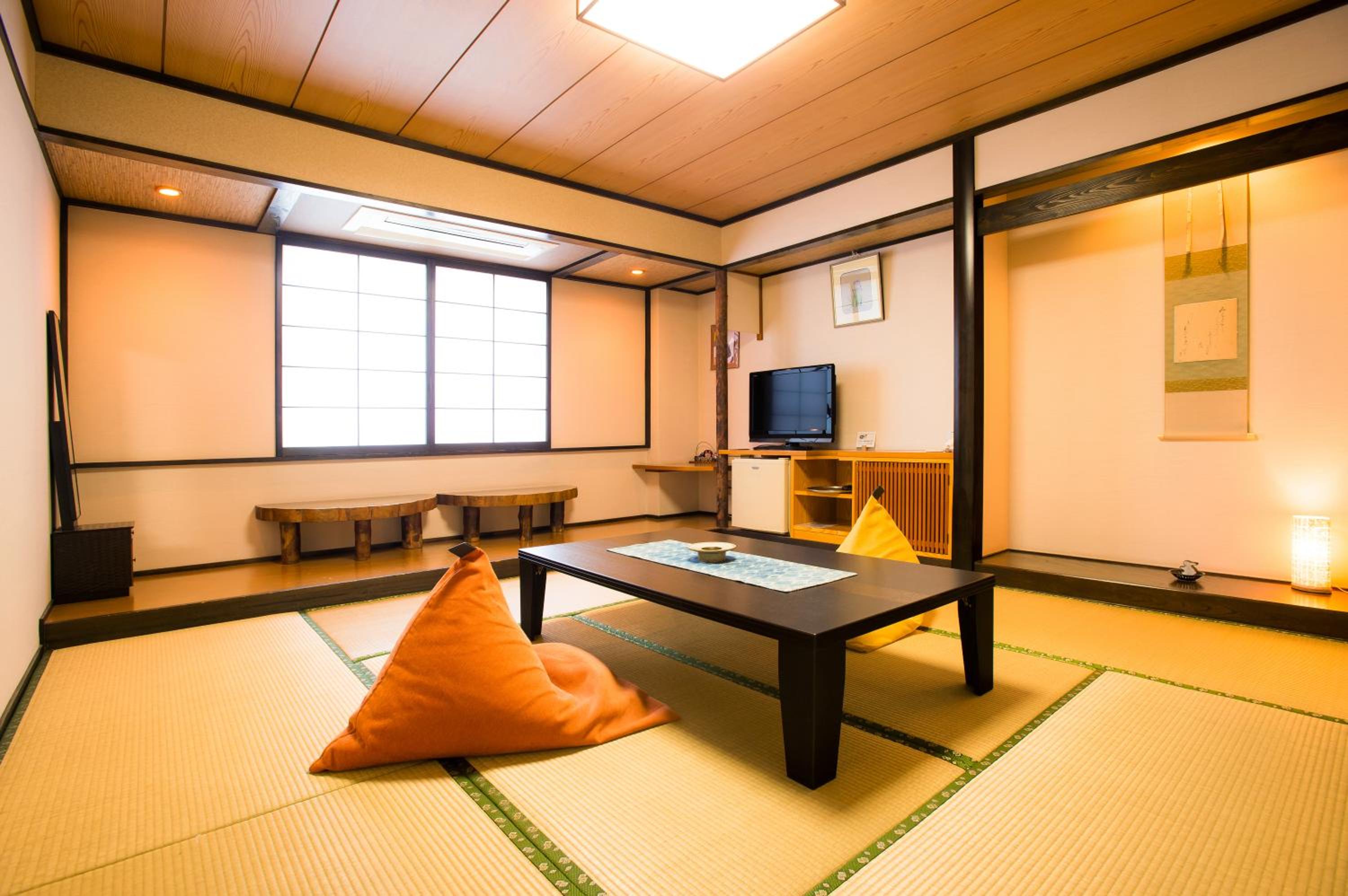 Standard Japanese-Style Room with Shared Bathroom - Main Building