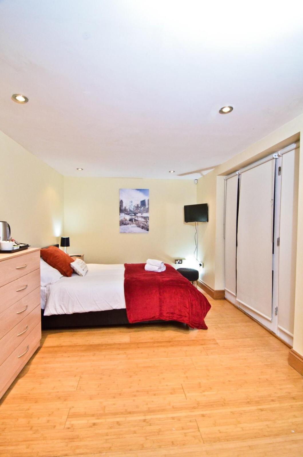 Deluxe Double Room photo 2