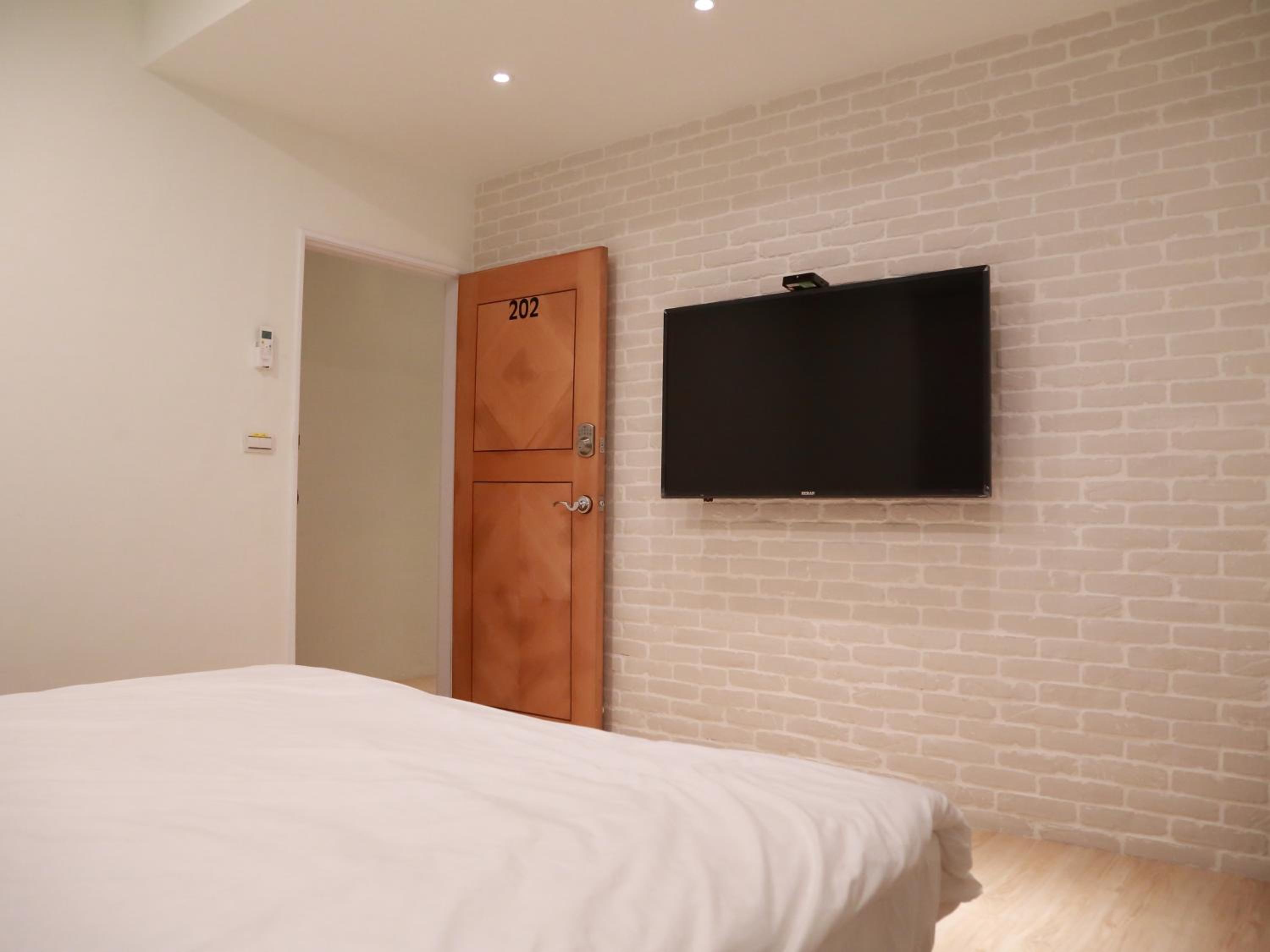 Standard Queen Room With Private bathroom photo 1