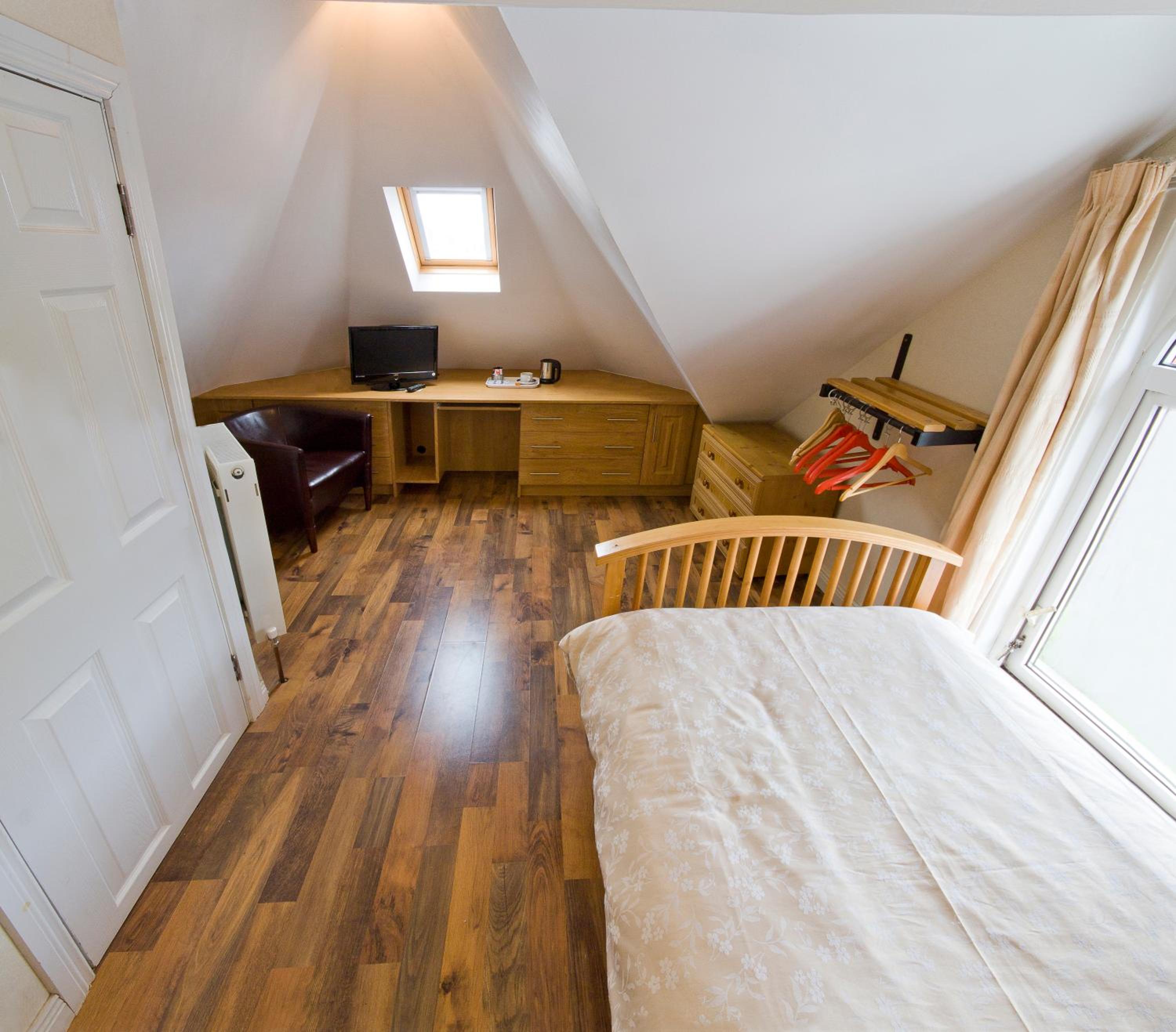 Single Room photo 3