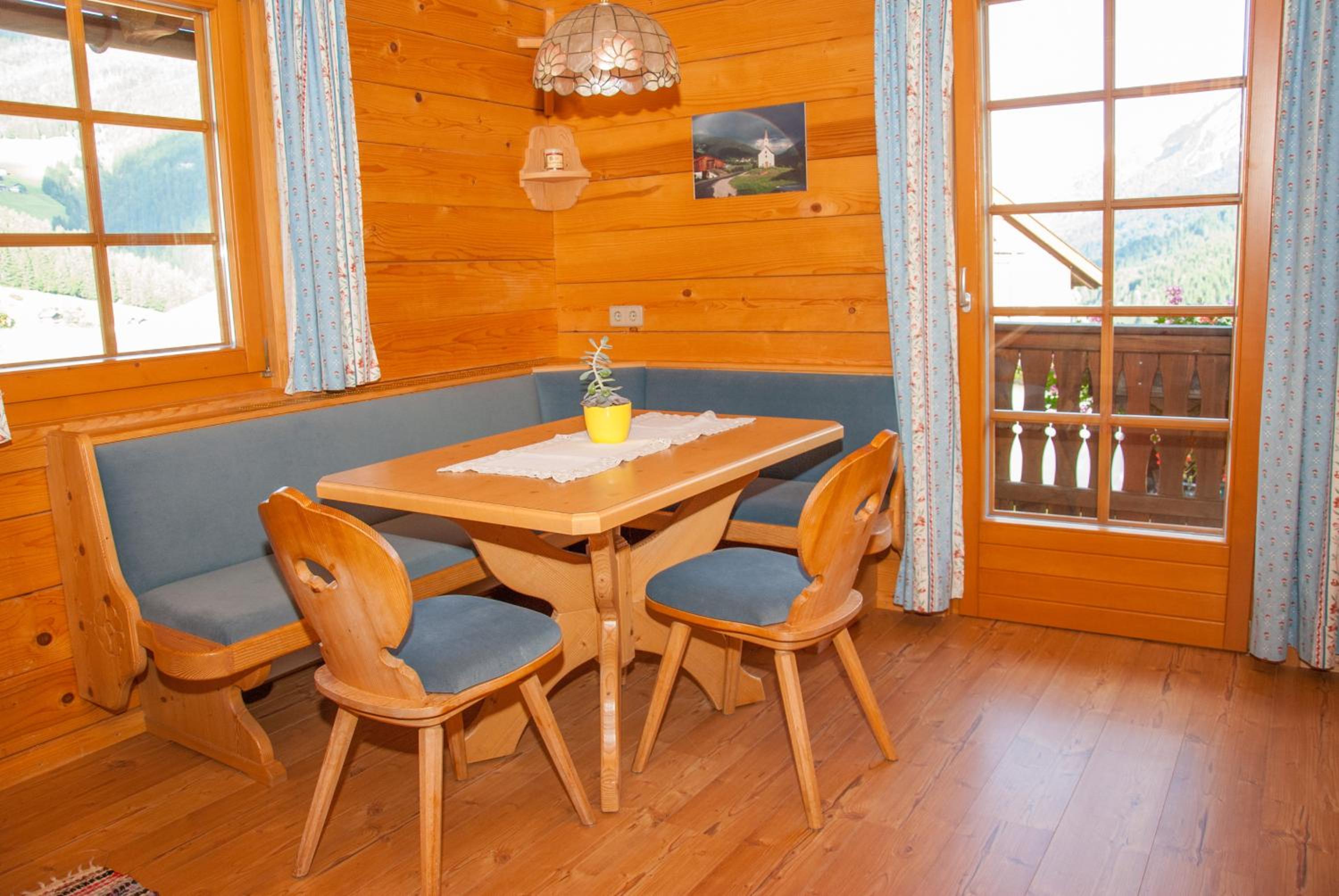 Suite with Mountain View photo 2