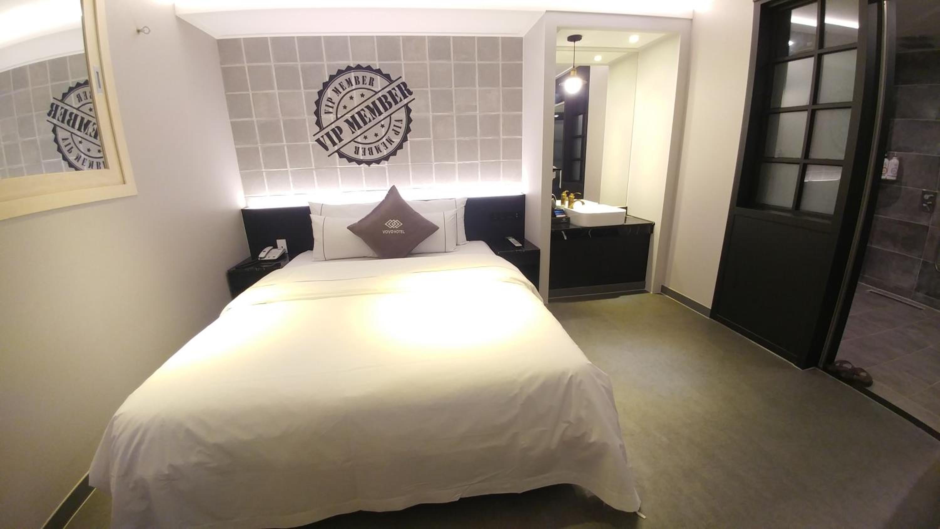 Double Room - Photo 38