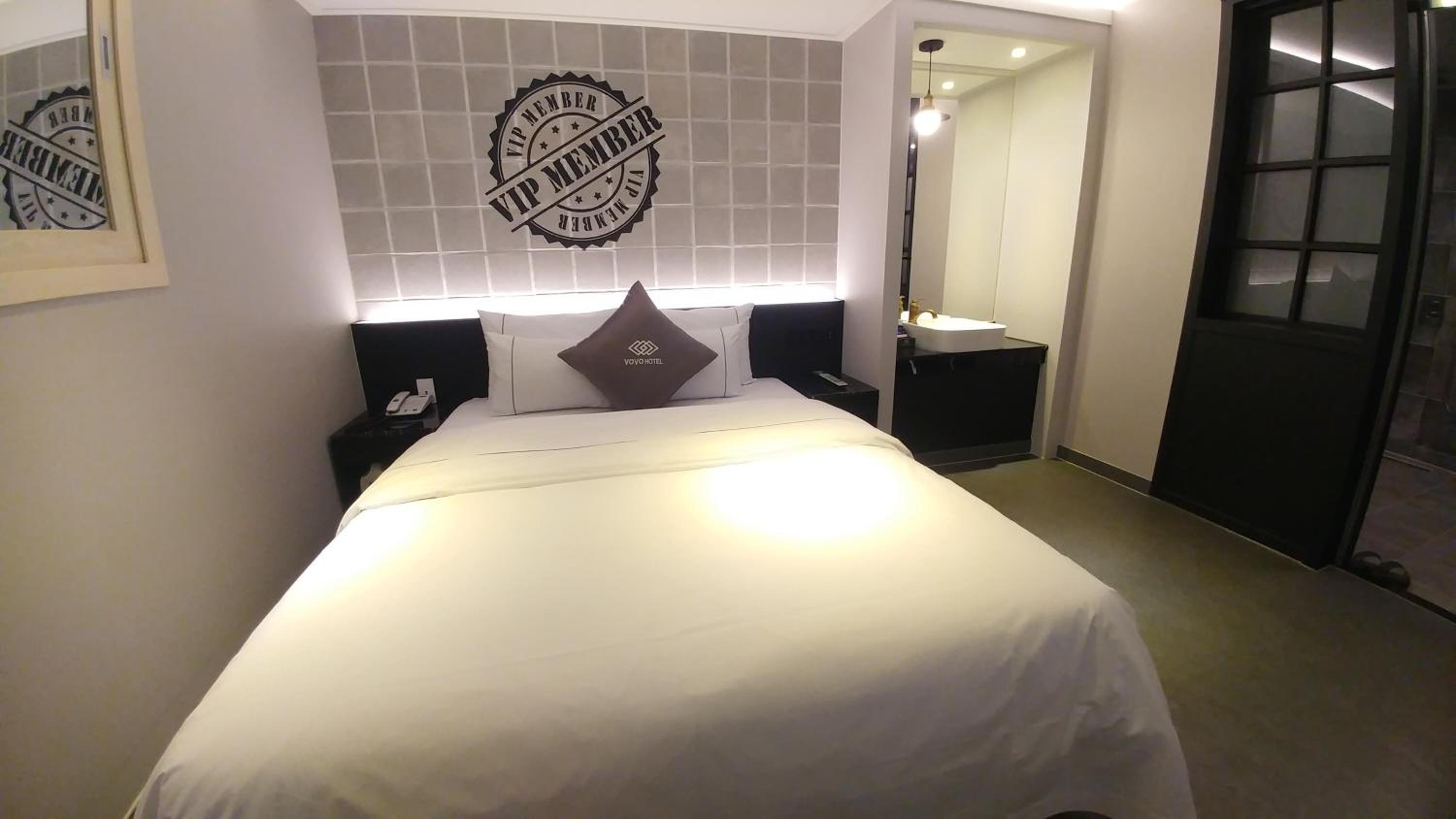 Double Room - Photo 40