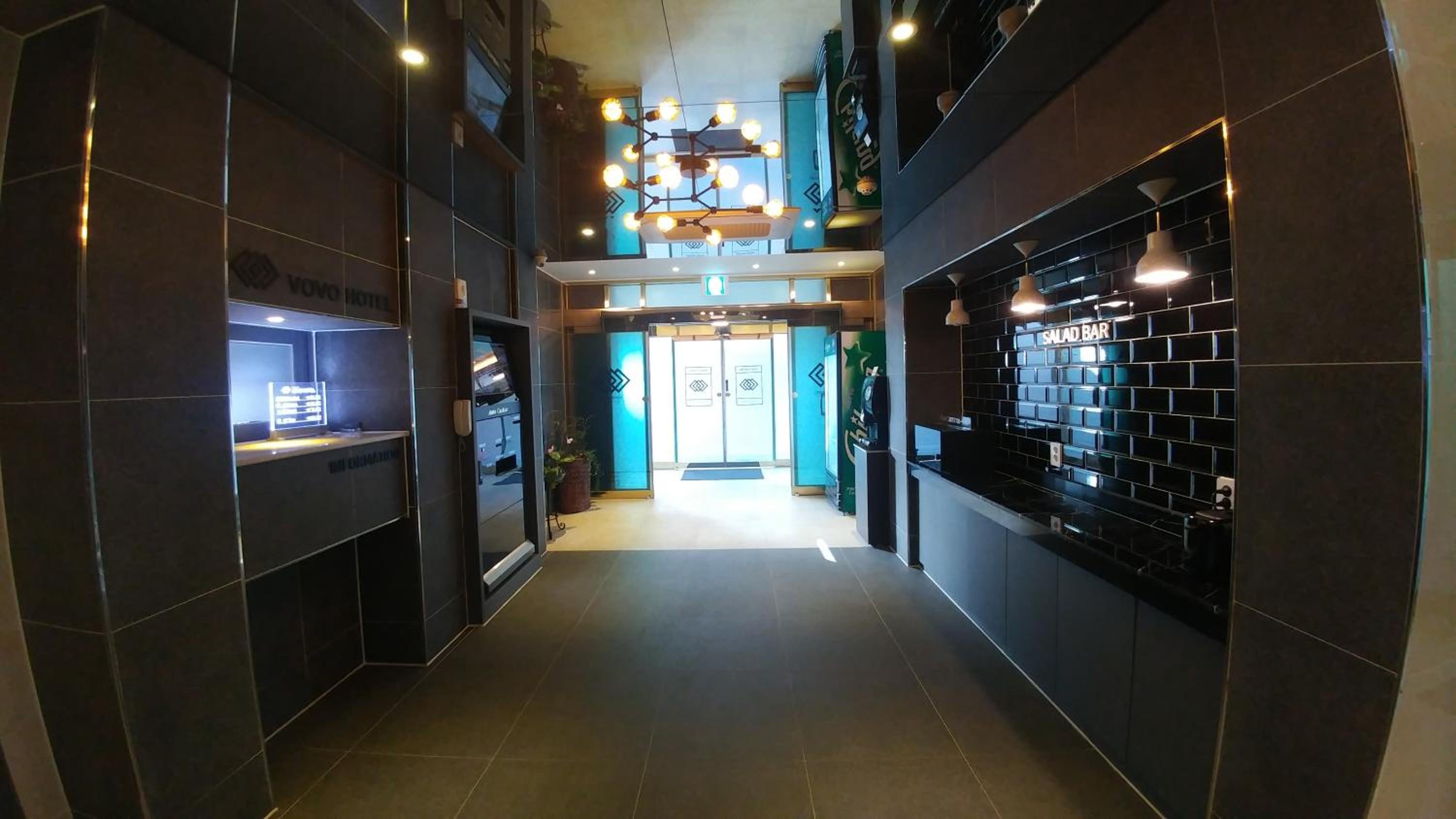 Double Room - Photo 25