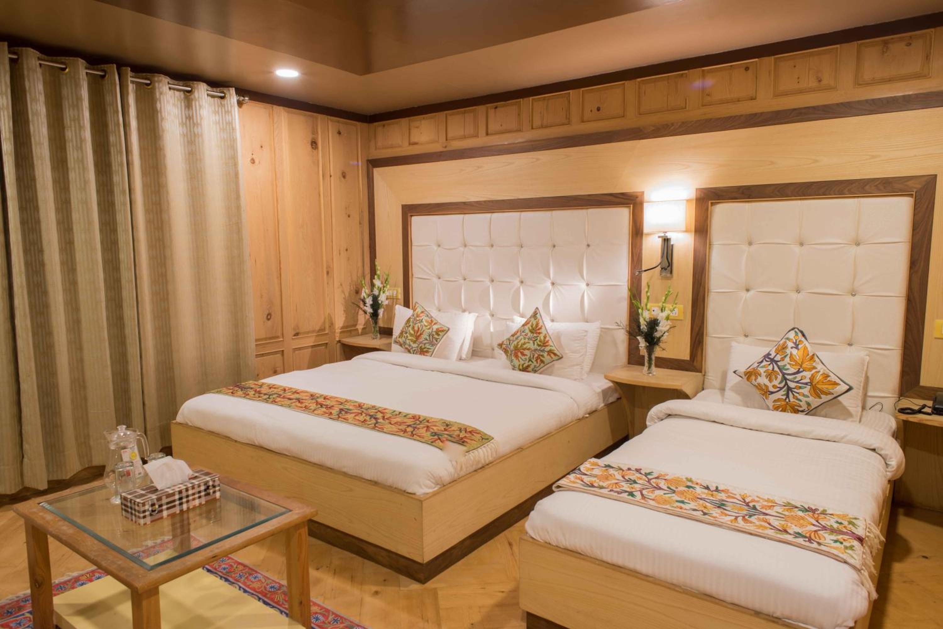 Deluxe Double Room photo 2