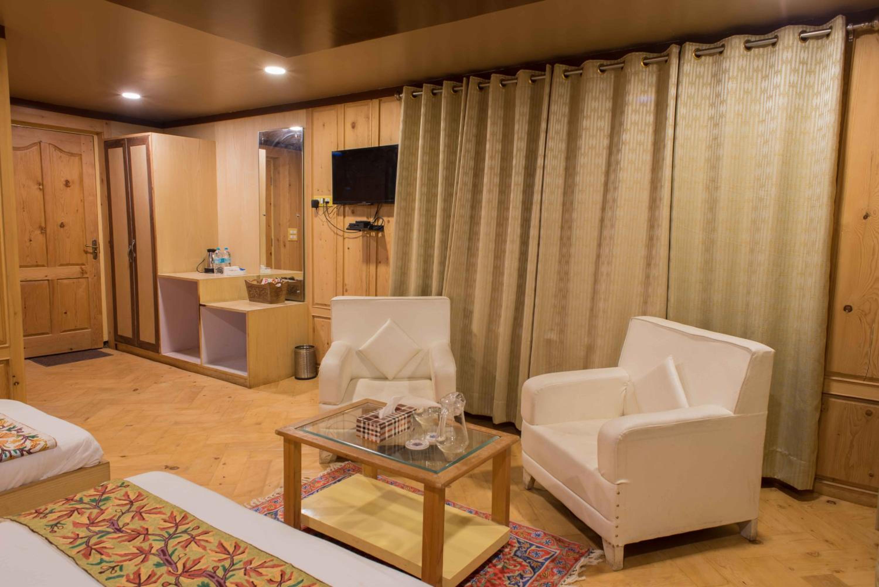 Deluxe Double Room photo 1