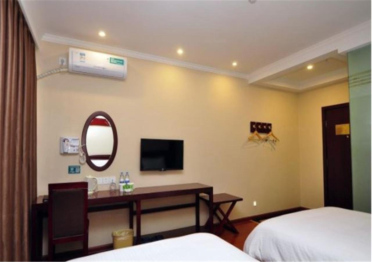 Business Twin Room photo 1