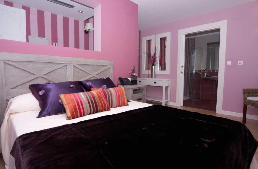 Habitación Doble o con Dos Camas