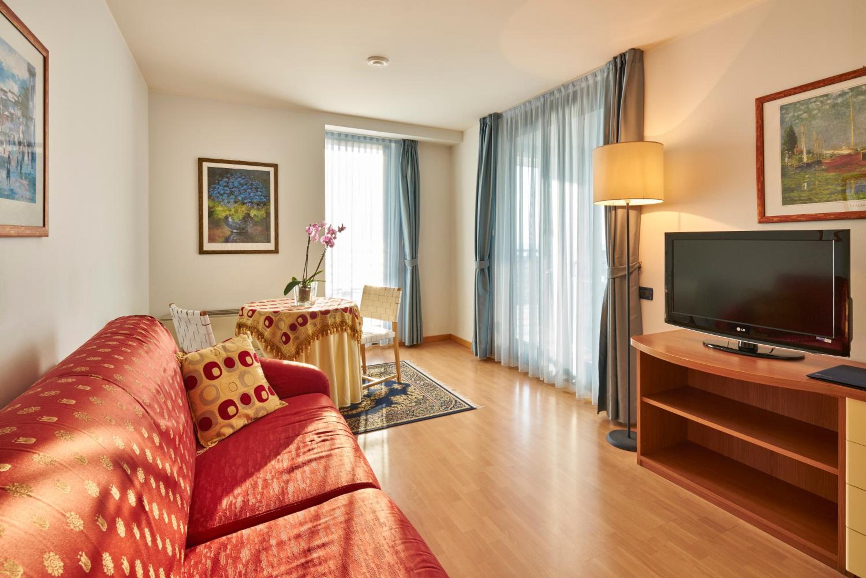 Junior Suite - Photo 6
