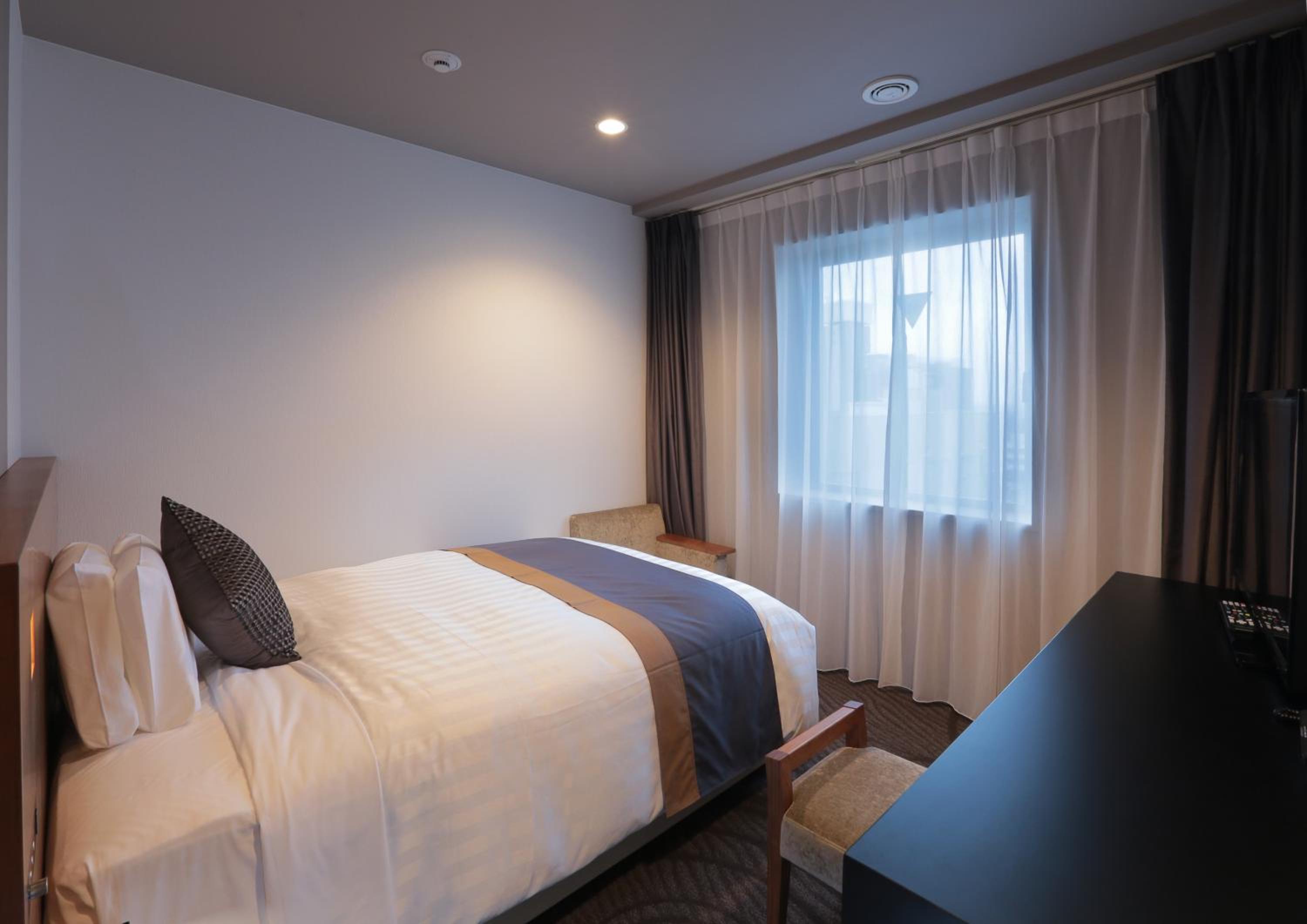 Single Room - Non-Smoking photo 1