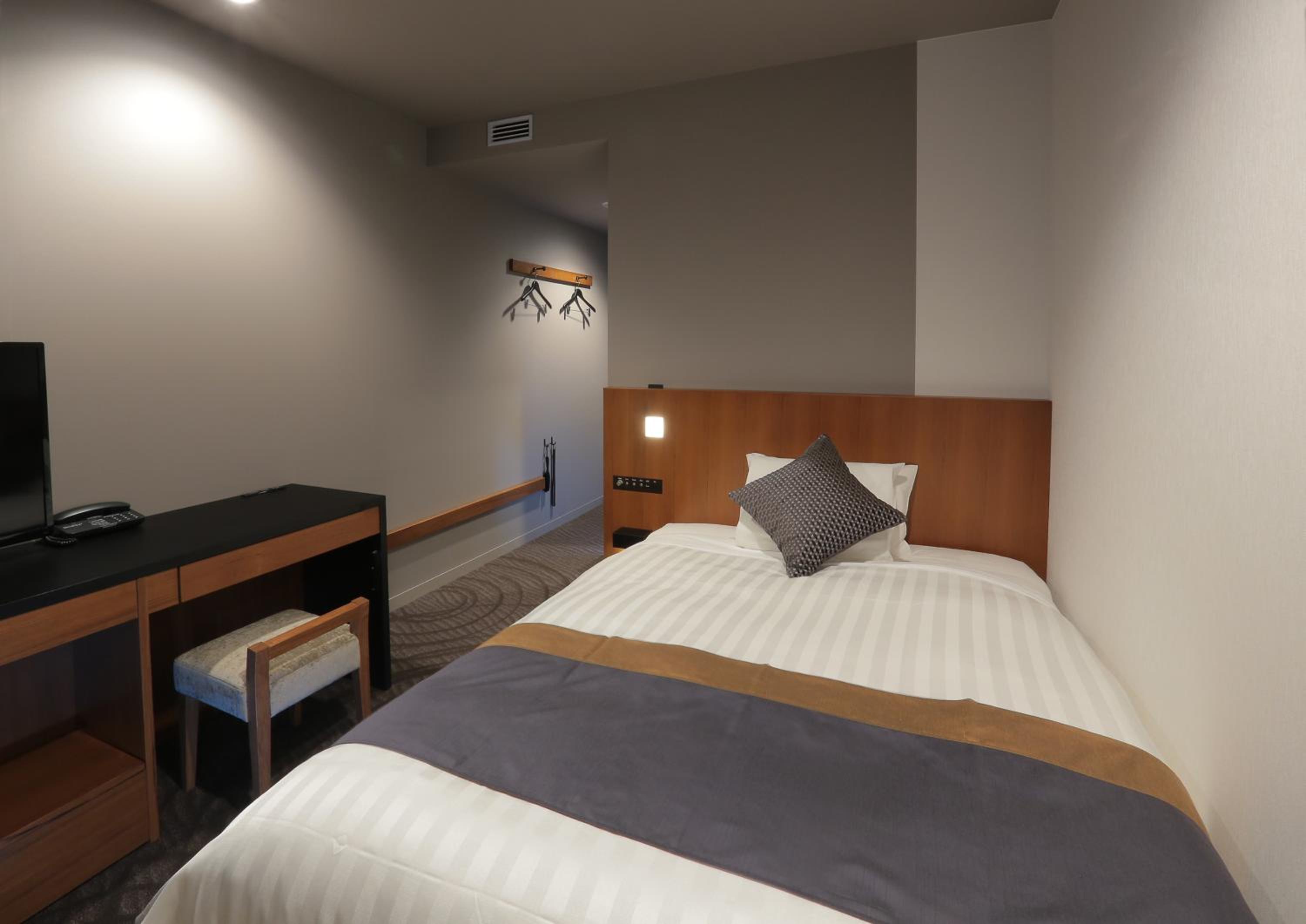 Single Room - Non-Smoking photo 2
