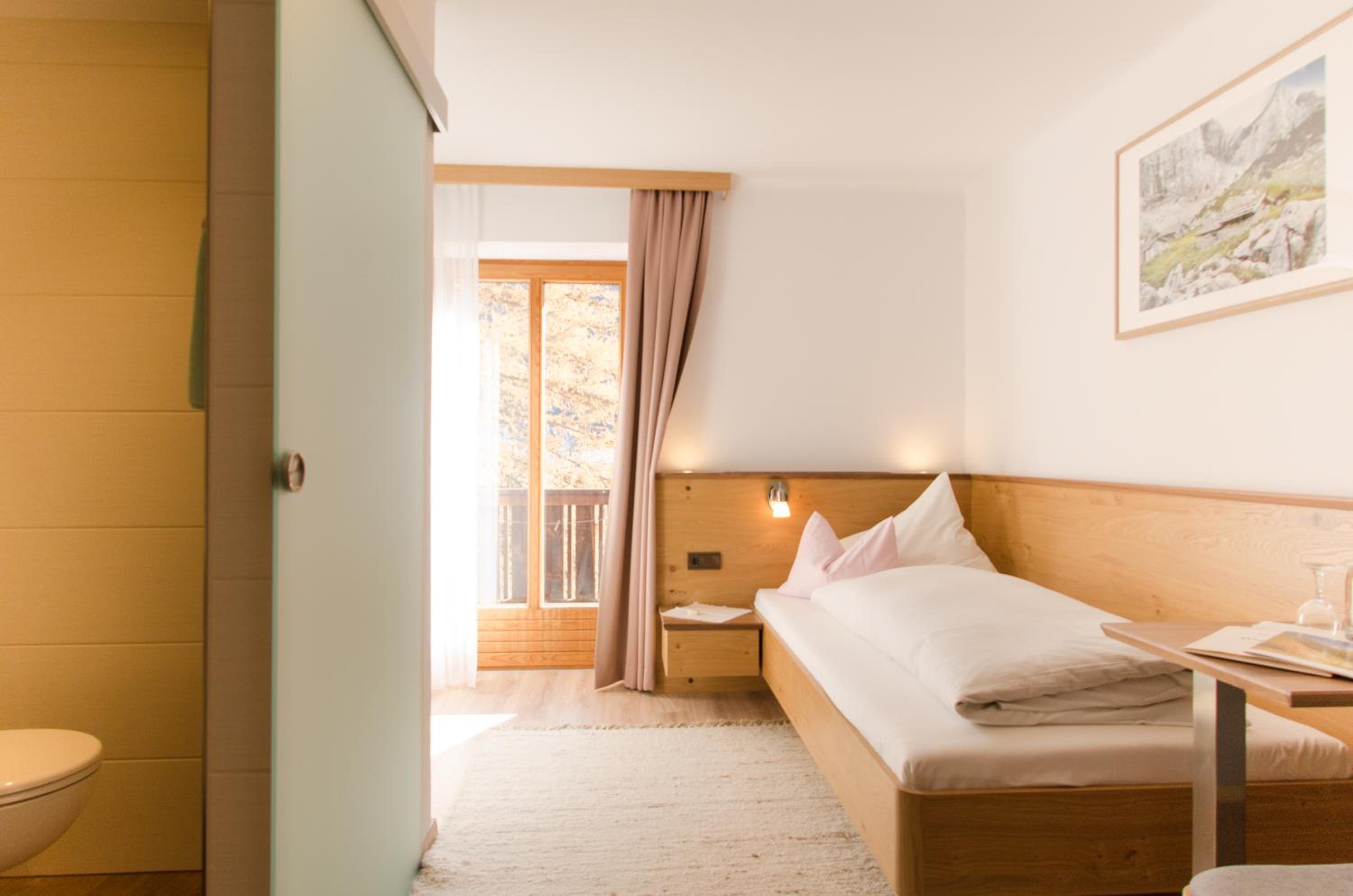 Budget Single Room