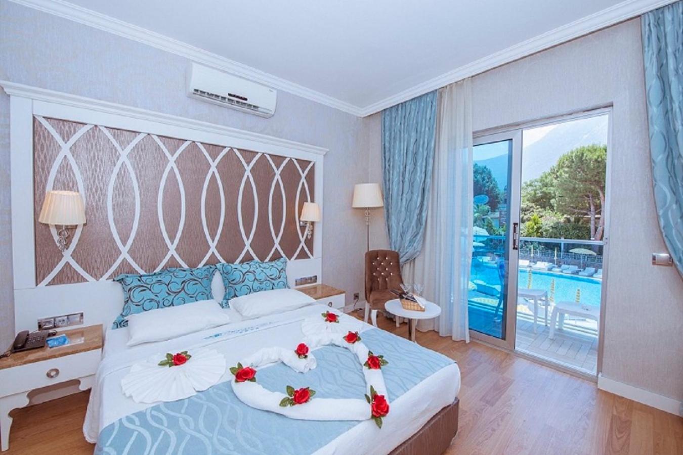 Pool view room - Photo 1
