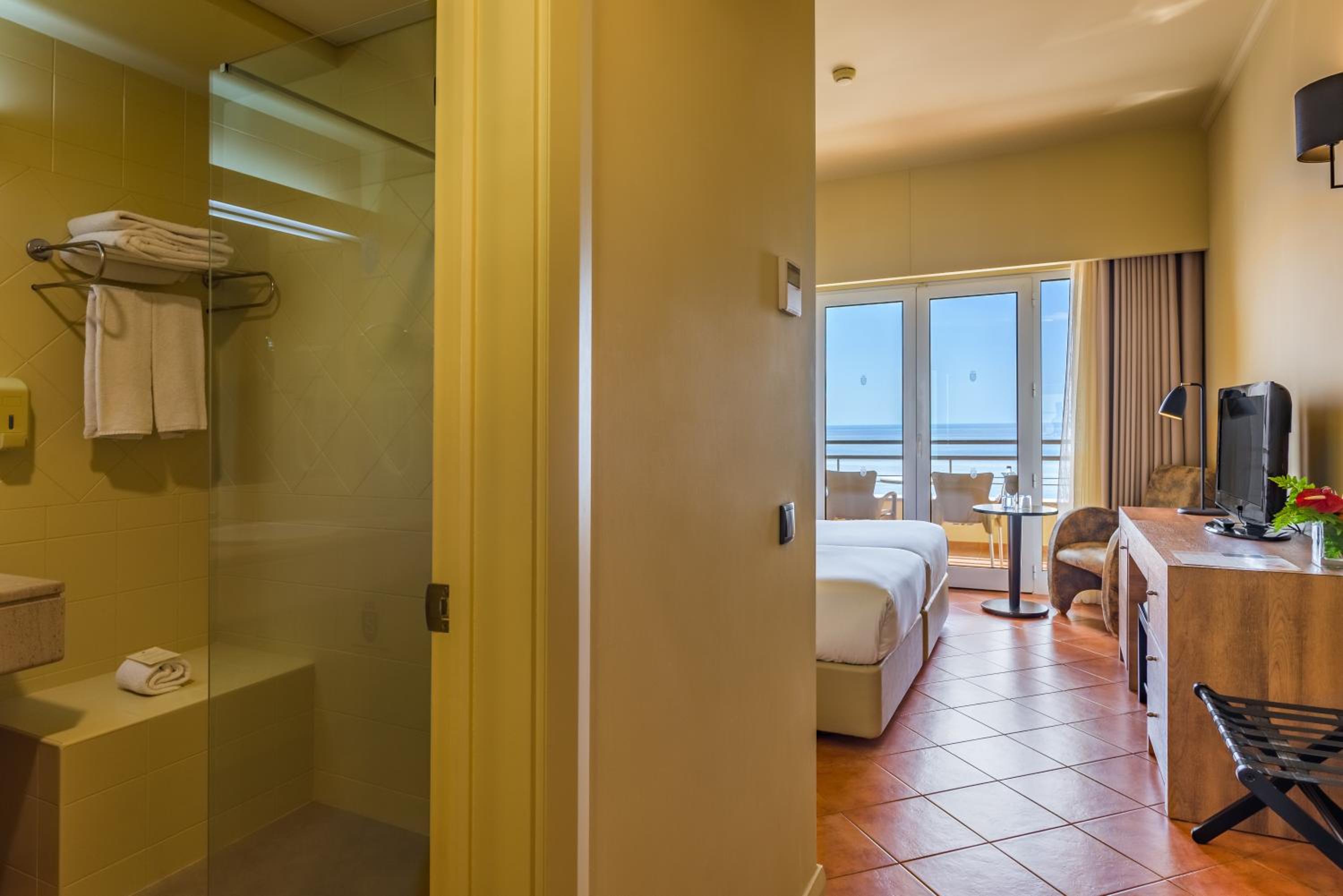 Double Room with Sea View - All Inclusive photo 3