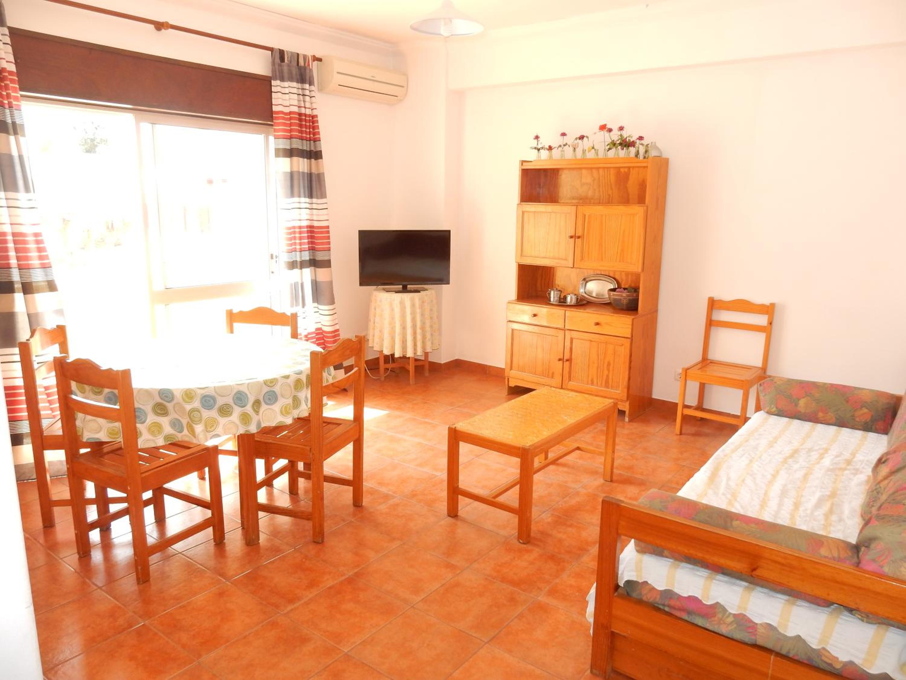 Two-Bedroom Apartment - Photo 6