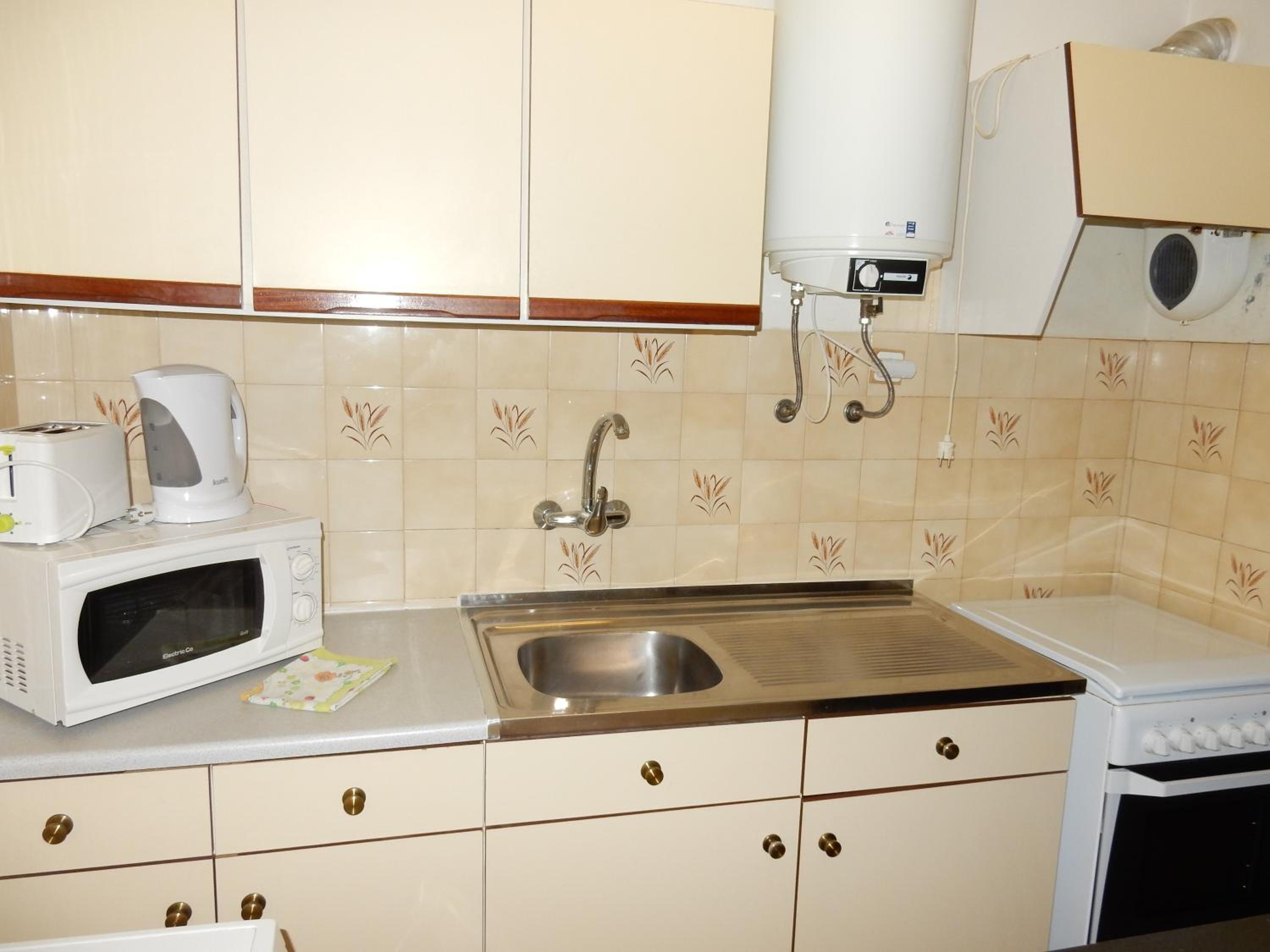 One-Bedroom Apartment - Photo 24