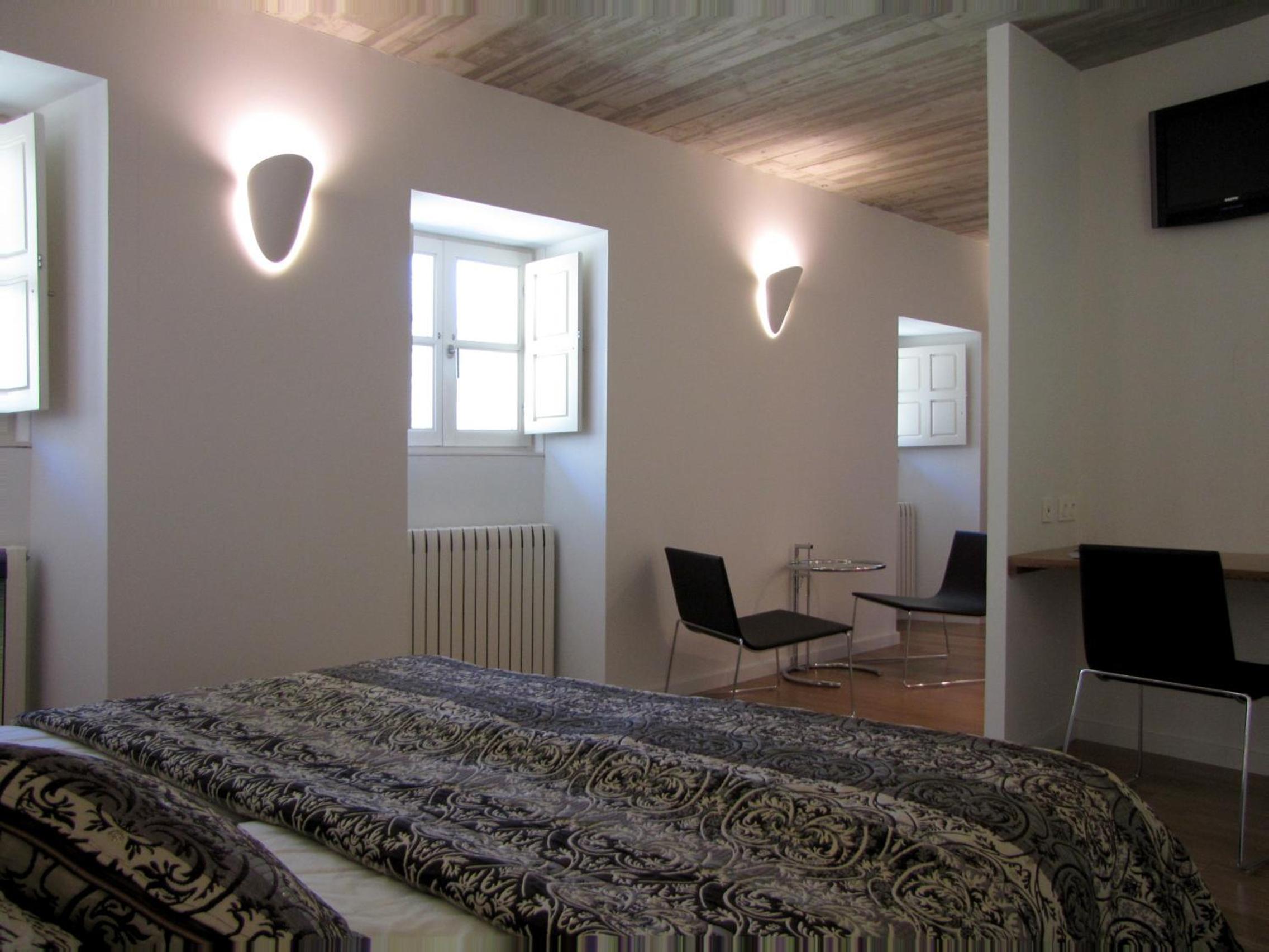Double or Twin Room photo 3